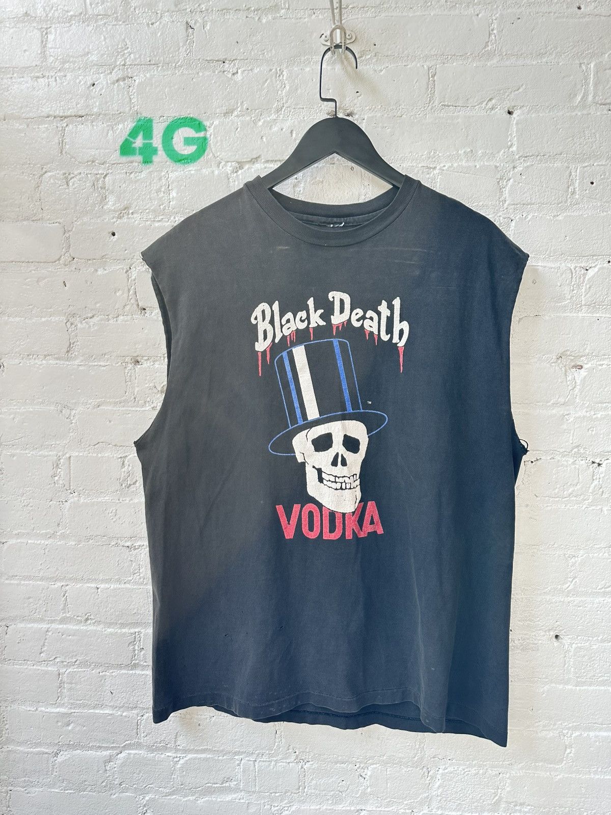 Vintage VINTAGE BLACK DEATH FADED TANK Size US L / EU 52-54 / 3 - 2 Thumbnail