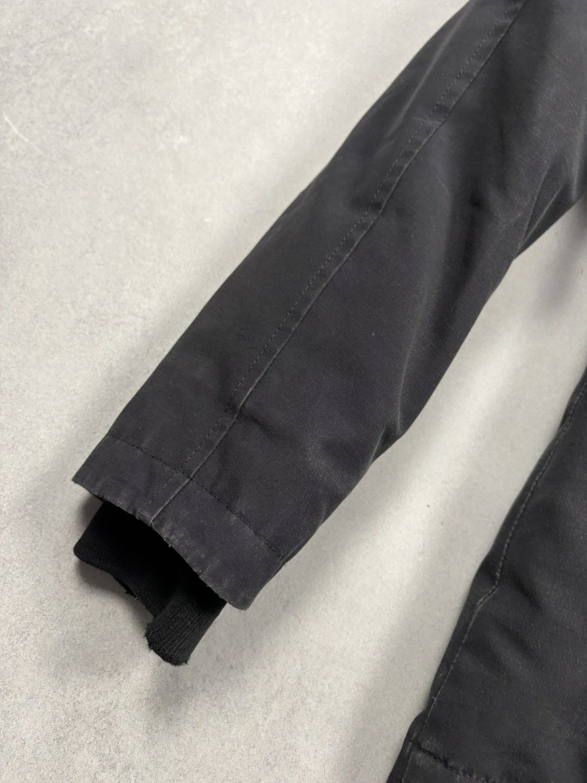 Canada Goose Canada Goose Montebello Parka 2530L Down Jacket XS Size XS / US 0-2 / IT 36-38 - 23 Thumbnail