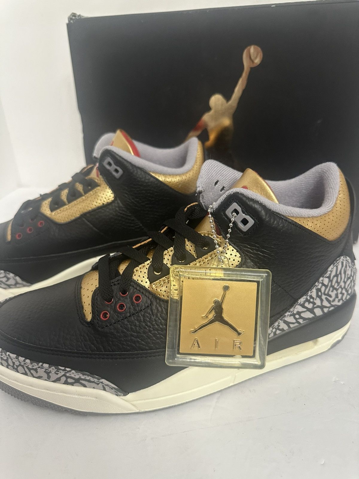Nike Air Jordan 3 Retro Black Gold Size US 11 / IT 41 - 2 Thumbnail