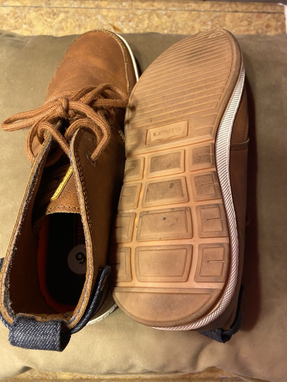 Levi's Men’s shoes/boot Size US 9 / EU 42 - 2 Thumbnail