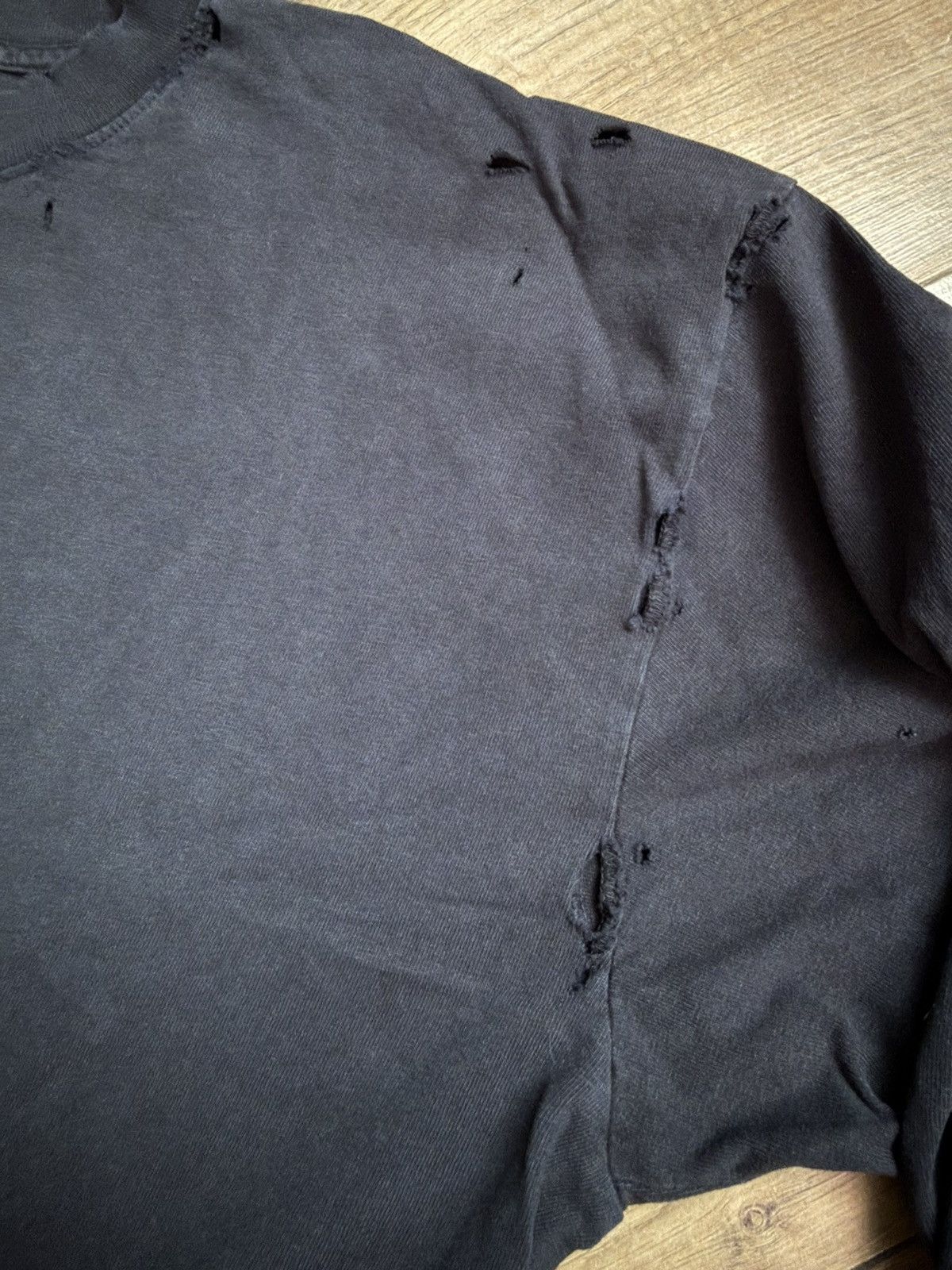 Warren Lotas Warren Lotas Flame Reaper Distressed Longsleeve Tee Size US L / EU 52-54 / 3 - 6 Thumbnail