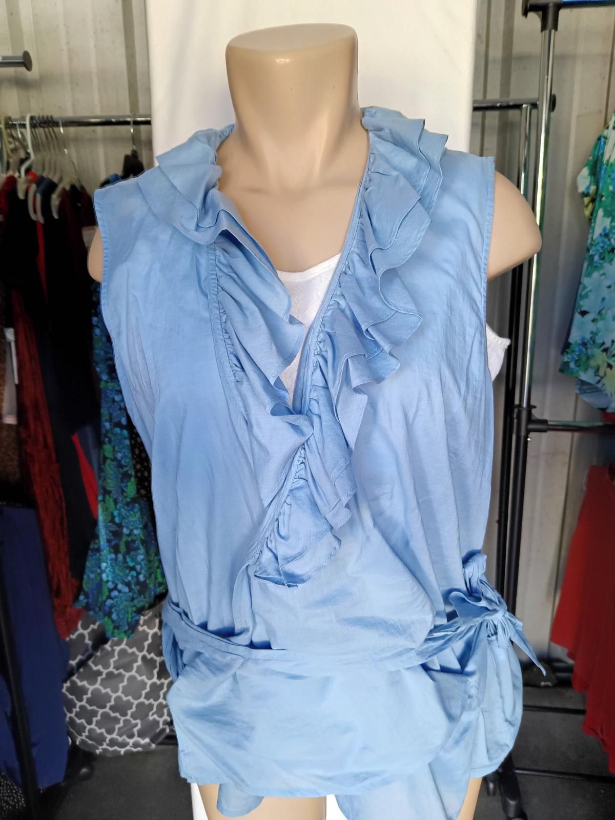 Polo Ralph Lauren Ralph Lauren Lauren Jeans Co. Light Blue Ruffled Top Size L Size L / US 10 / IT 46 - 1 Thumbnail
