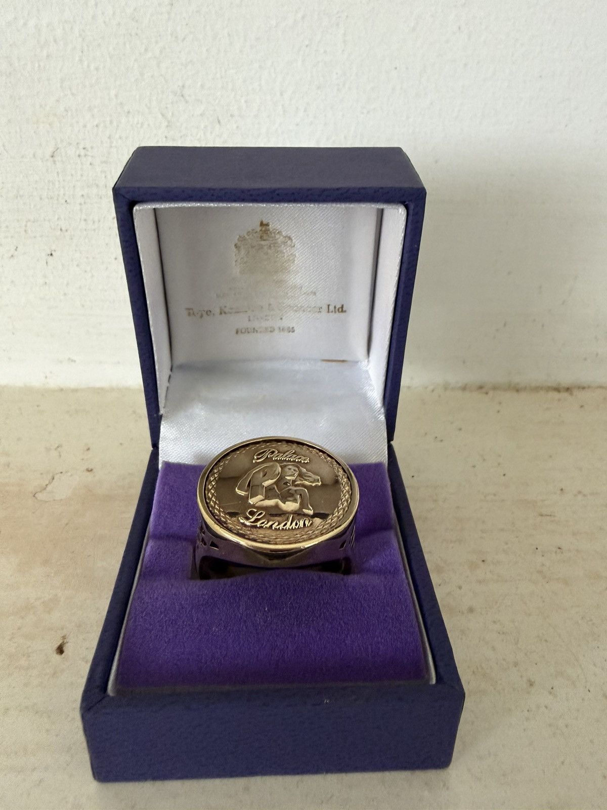Palace Palace P statue sovereign ring Size ONE SIZE - 2 Thumbnail