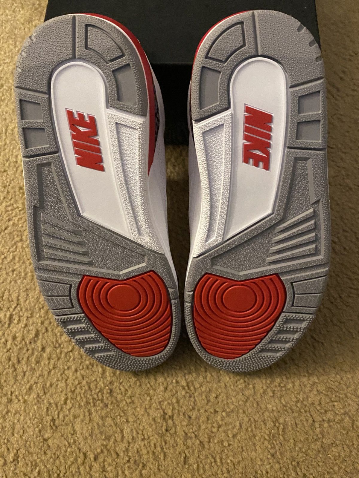 Jordan Brand Air Jrdan 3 Retro Fire Red Size US 9 / EU 42 - 5 Thumbnail