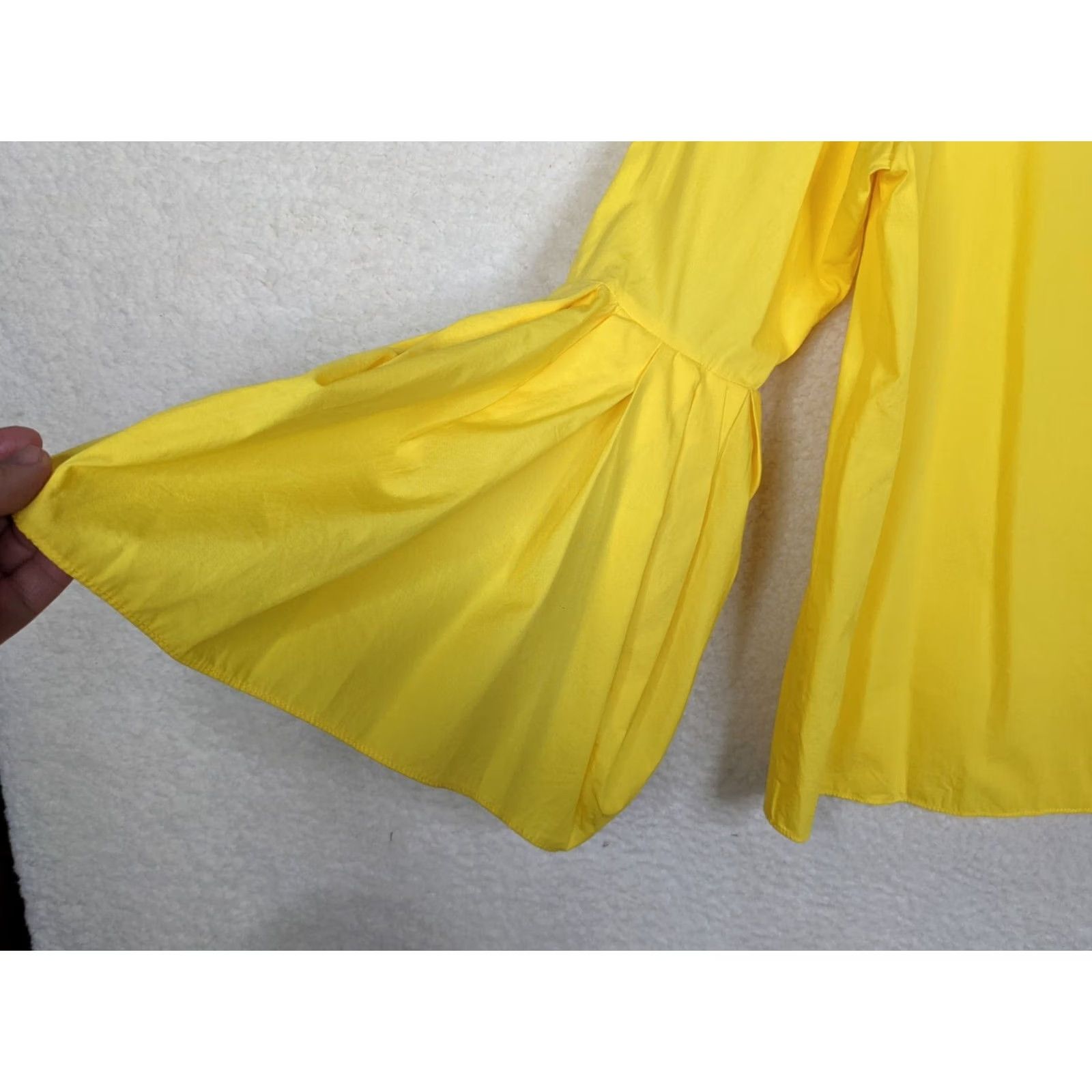 Zara Zara Blouse S Yellow Bell Sleeve Pullover Shirt Cotton Women Casual V-Neck Pullover Size S / US 4 / IT 40 - 7 Thumbnail