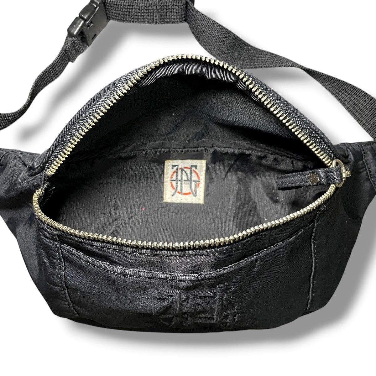 Jean Paul Gaultier RARE Jean Paul Gaultier Embossed JPG Logo Vintage Waist Bag Size ONE SIZE - 6 Thumbnail