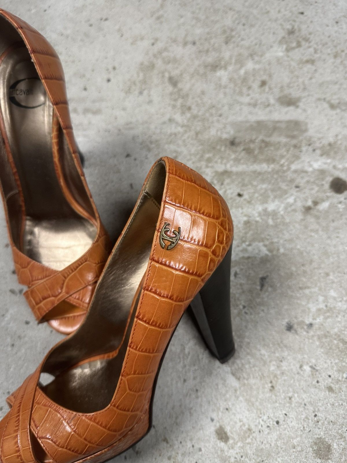 Just Cavalli 2000s Just Cavalli Genuine Leather Heels Animal Boots Size US 6 / IT 36 - 2 Thumbnail