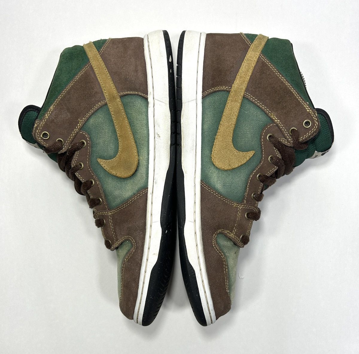 Nike × Vintage Nike SB Dunk Mid Pro ‘Patagonia’ Shoes Size: 11 M Size US 11 / EU 44 - 3 Thumbnail