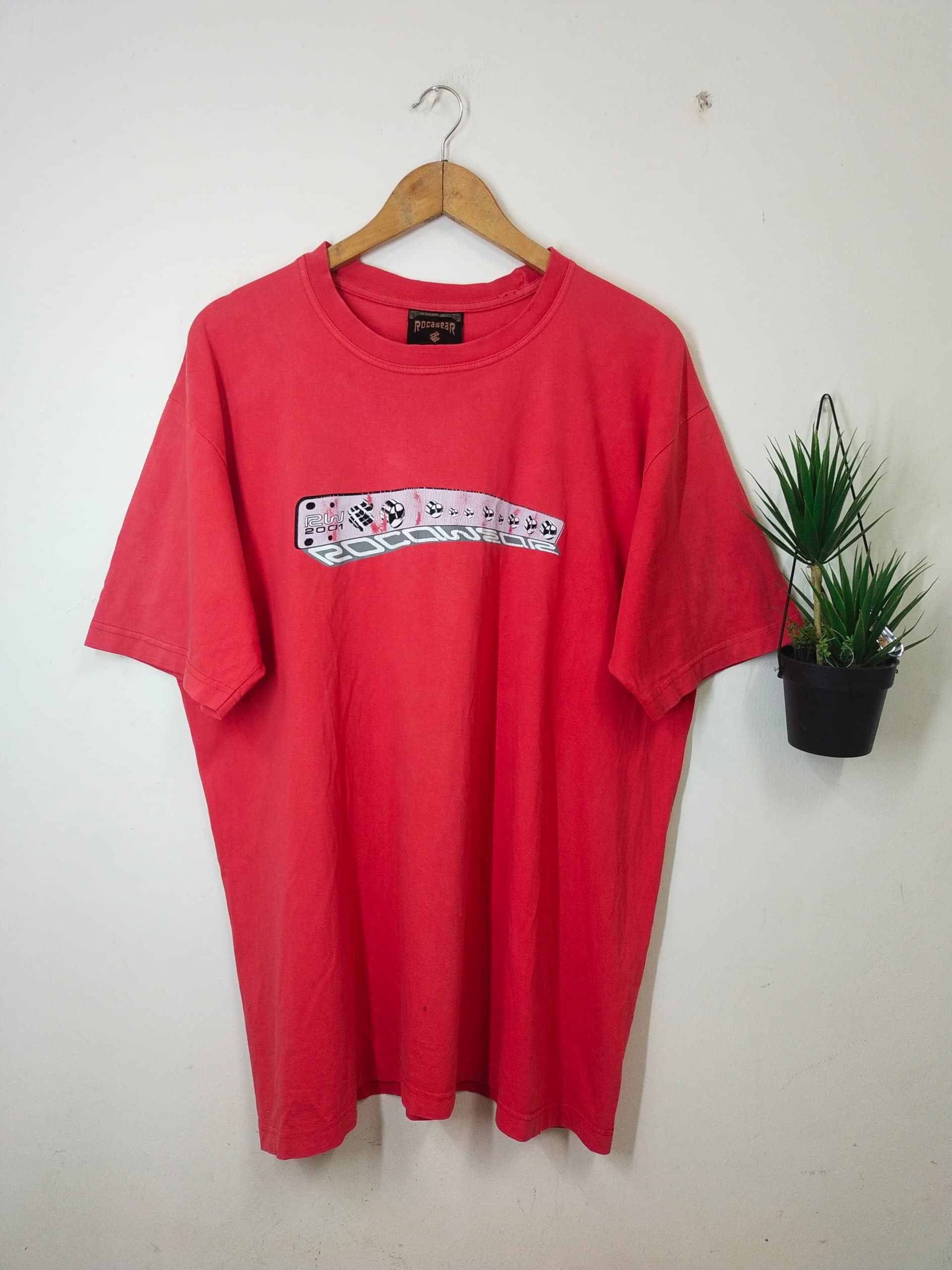 Rocawear VTG 2001 Rocawear streetwear stussy carhartt skateboard tee Size US XL / EU 56 / 4 - 1 Thumbnail