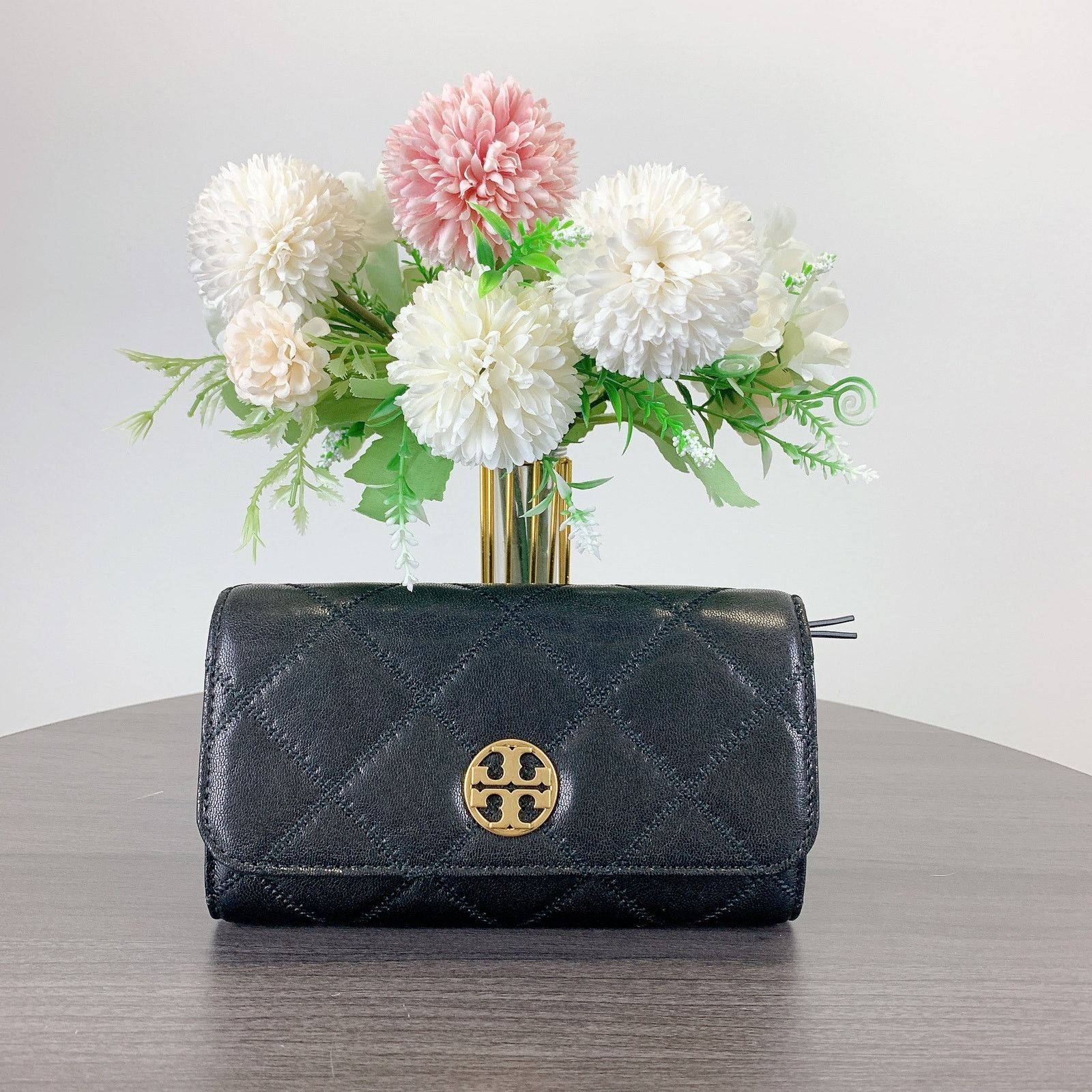 Tory Burch Tory Burch 150076 WILLA Quilted Leather Chain Wallet BLACK Size ONE SIZE - 3 Thumbnail