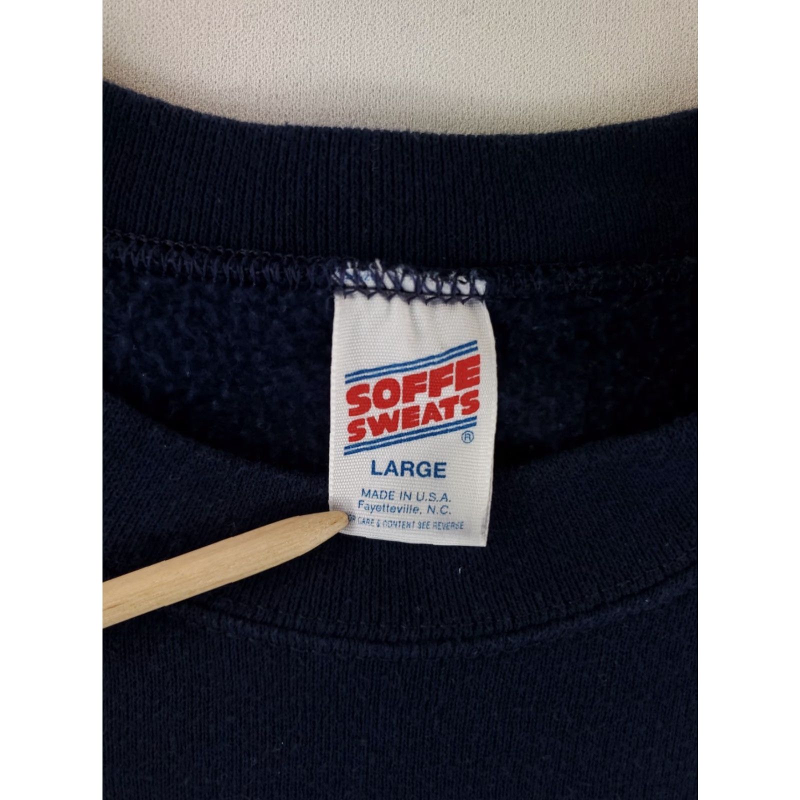 Soffe VINTAGE Soffe Sweatshirt Sweatshirt USAF Whiteman AFB Eagle Blue Made USA Mens L blue 90s Mens Size US L / EU 52-54 / 3 - 3 Thumbnail