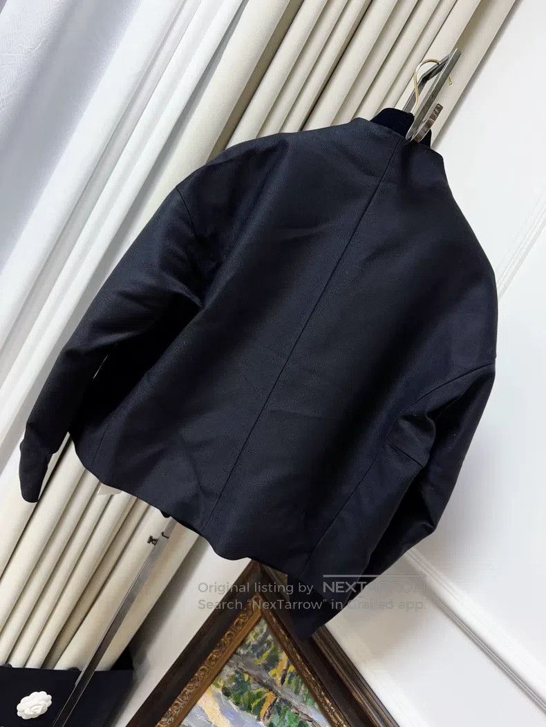 Hermes Hermes Black small V-neck lapel jacket Size XS / US 0-2 / IT 36-38 - 2 Thumbnail