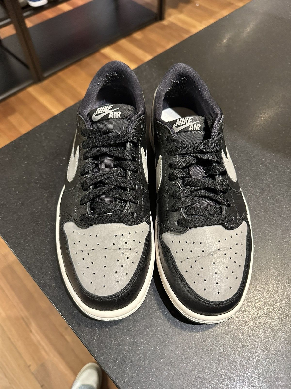 Jordan Brand Air Jordan 1 low shadow Size US 8 / EU 41 - 6 Thumbnail
