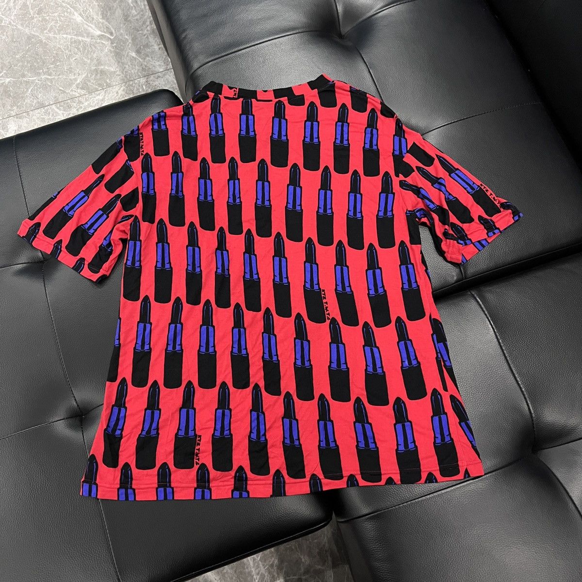 KTZ KTZ Lipstick Bullet All-Over Print T-Shirt Size US XS / EU 42 / 0 - 2 Thumbnail