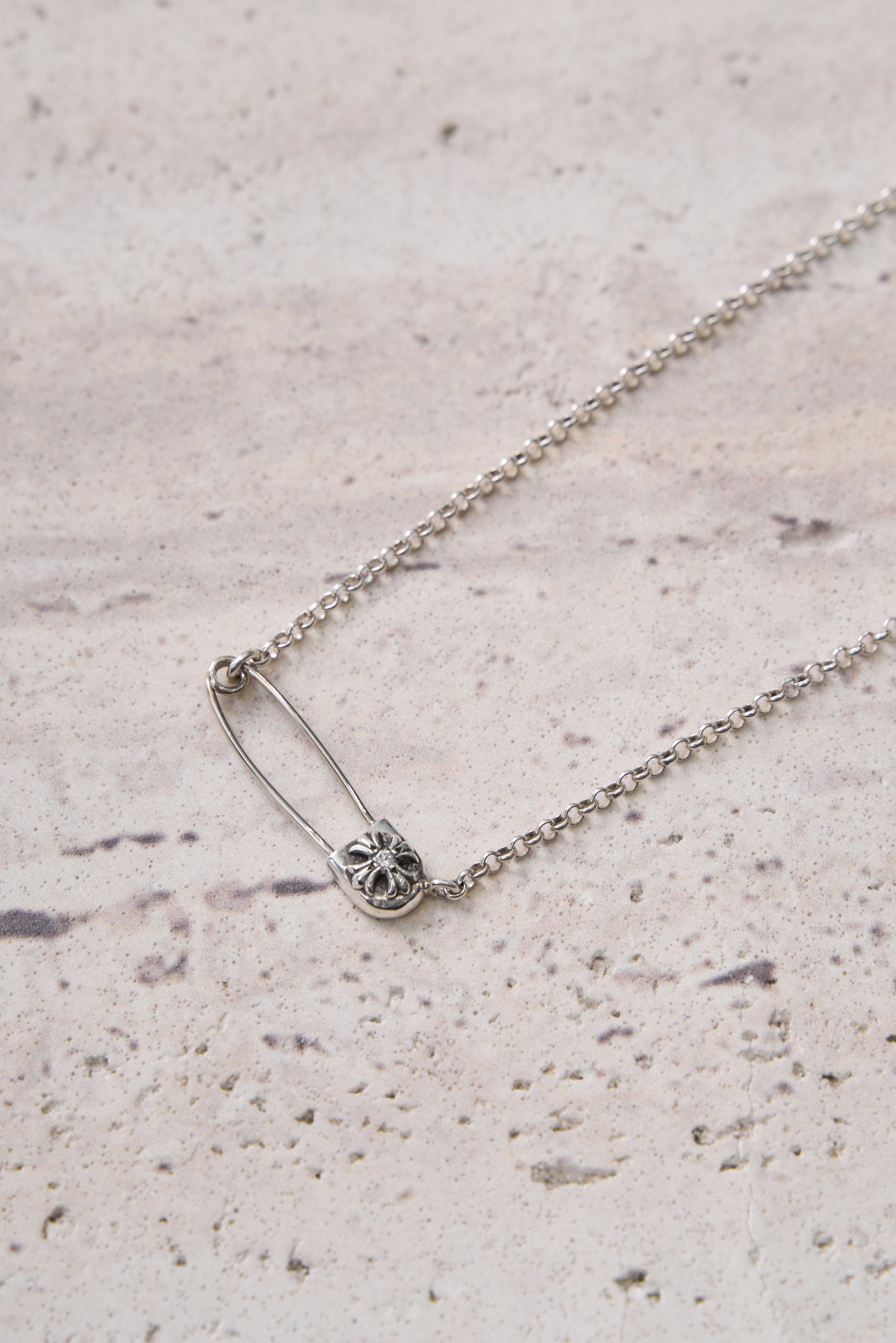 Chrome Hearts CHROME HEARTS DIAMOND Safety Pin Necklace