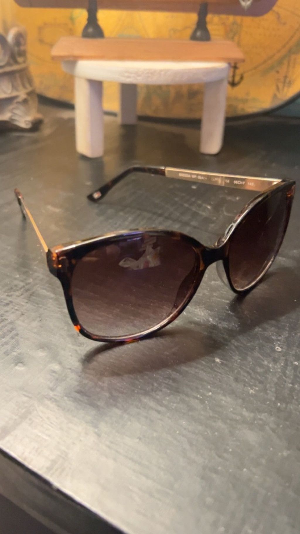 Tommy Hilfiger Women's Tommy Hilfiger Sunglasses One Size Brown Gold Size ONE SIZE - 5 Thumbnail