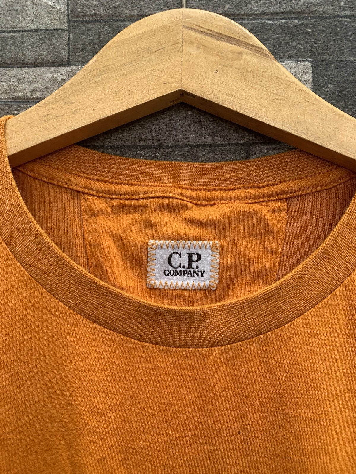 C.P. Company C.P Company Orange Logo Size US L / EU 52-54 / 3 - 4 Thumbnail