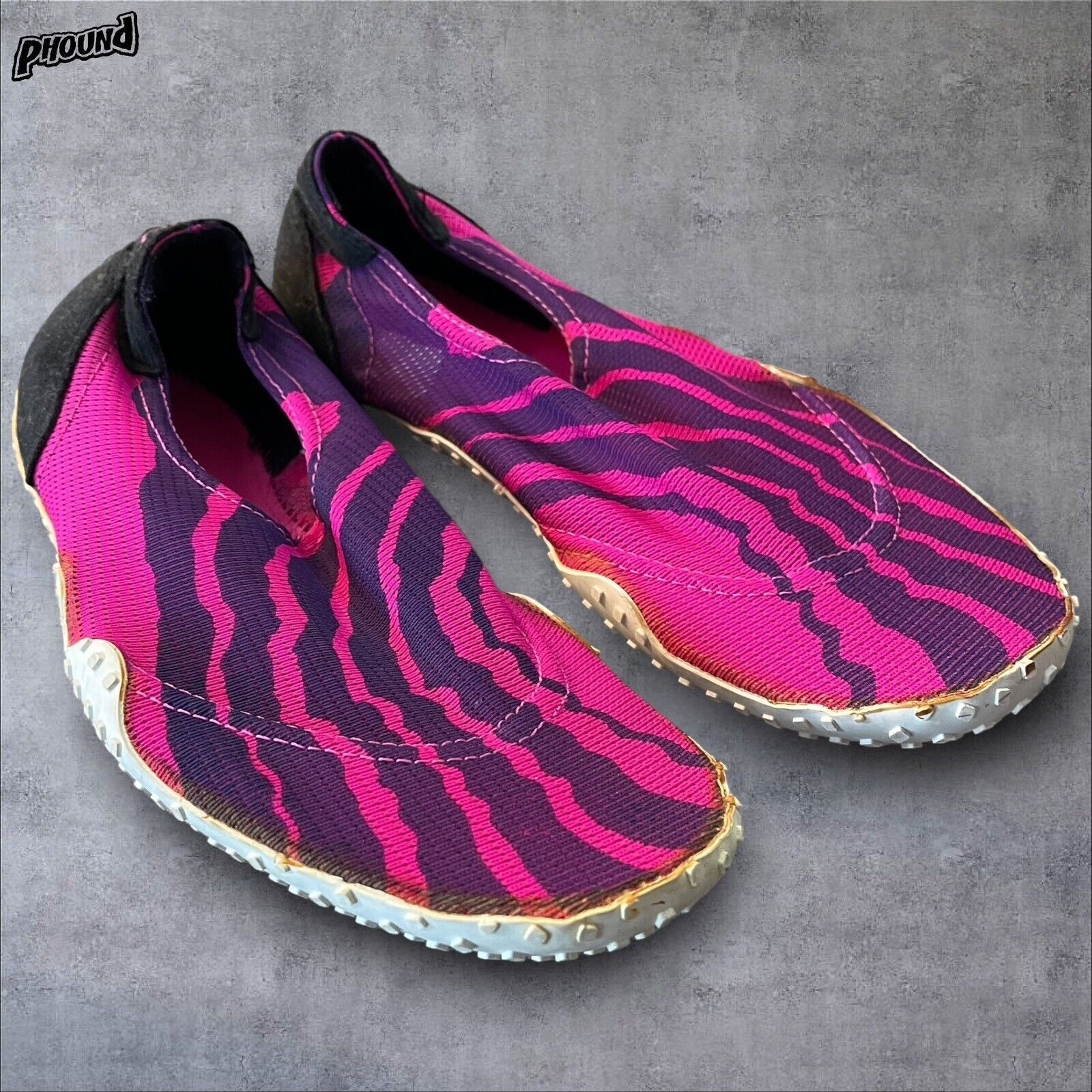 Nike Vtg 90s Nike Aqua Gear Neon Water Shoes Size S 6/7 Display Size US 7 / EU 40 - 1 Thumbnail