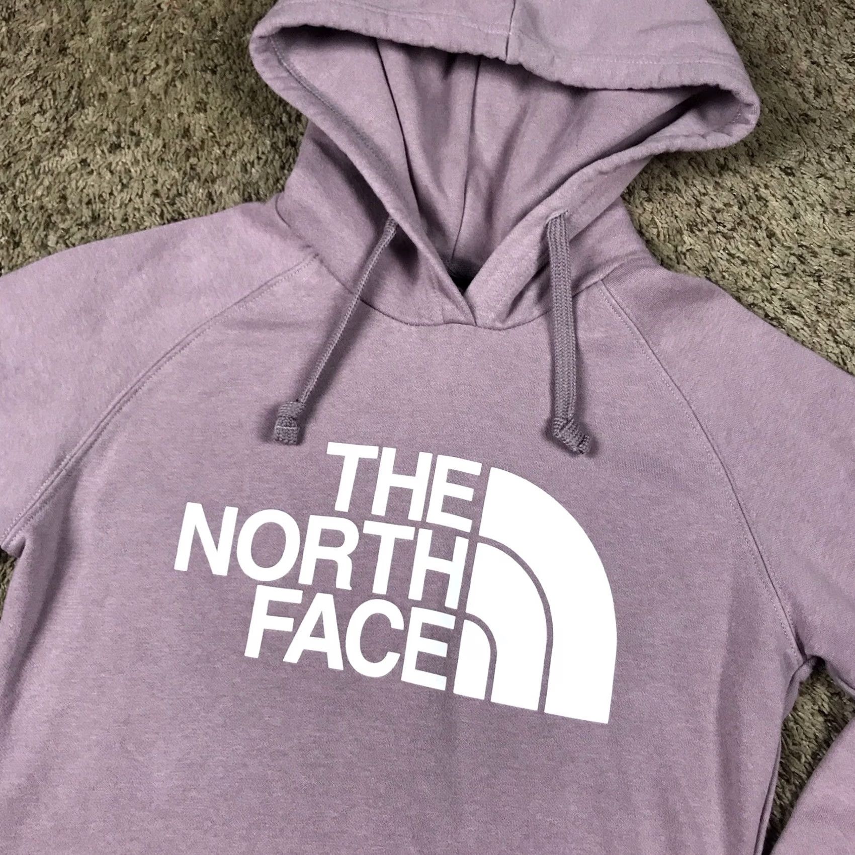 The North Face VINTAGE The North Face Purple Hoodie Sweatshirt Women’s Small White Logo Graphic Size S / US 4 / IT 40 - 4 Thumbnail