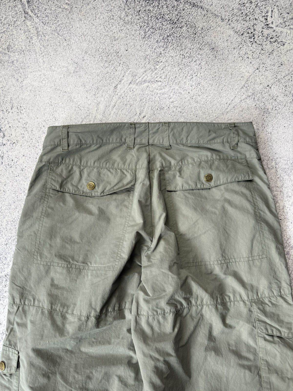 Fjallraven Vintage Fjallraven Cargo Pants Gorpcore Size US 32 / EU 48 - 24 Thumbnail