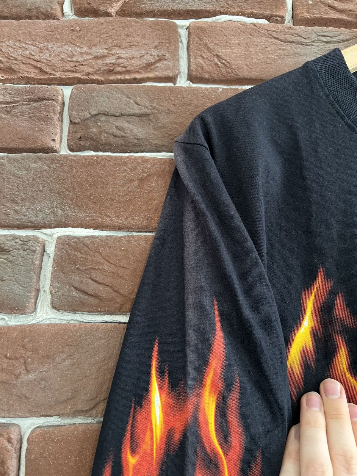 Vintage Vintage 90s Flames Sleeves Longsleeve Hype Streetwear Drip Size US M / EU 48-50 / 2 - 3 Thumbnail
