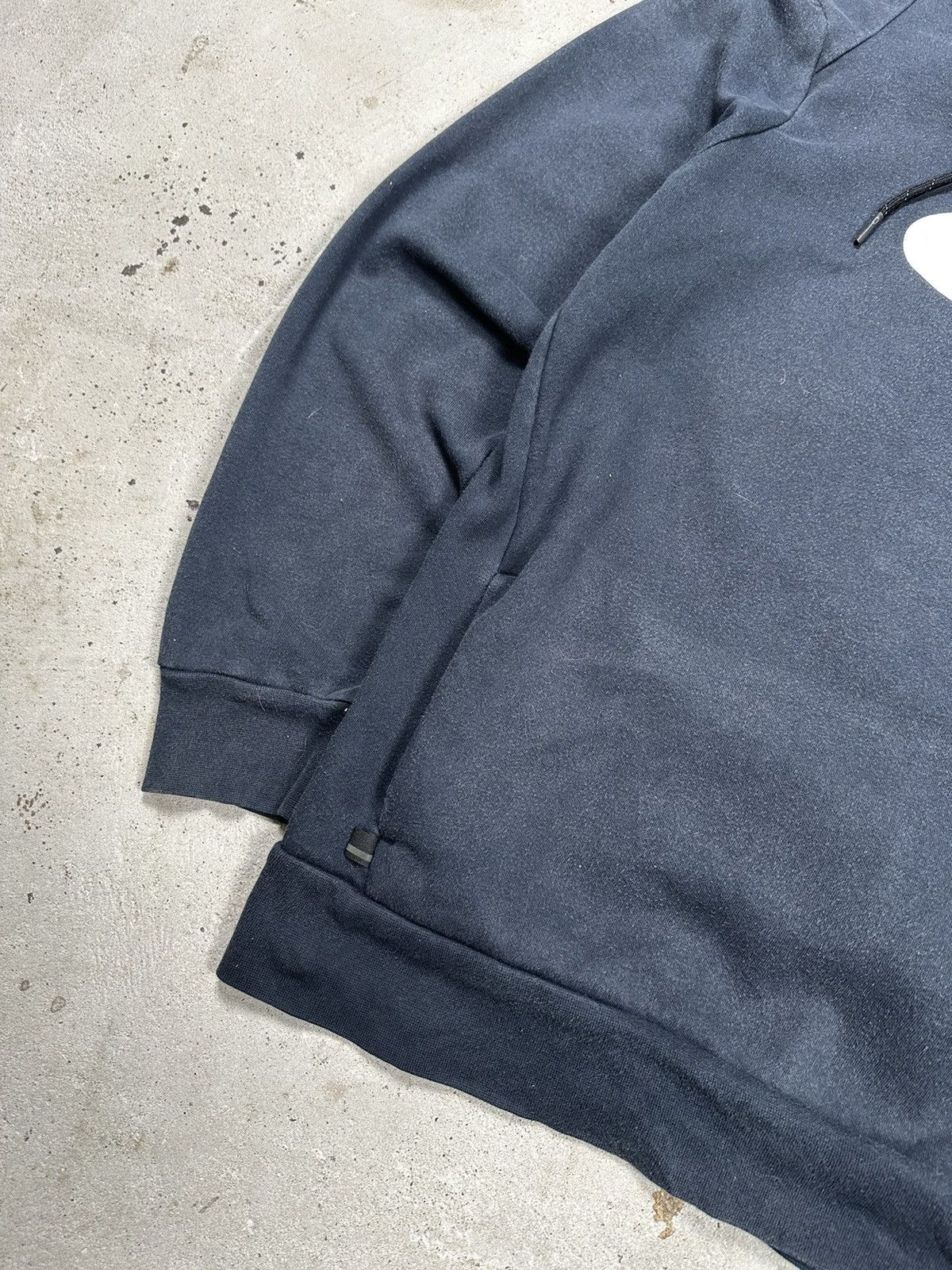 Oakley ‼️ Oakley Navy Big Logo Hoodie Sweatshirt Size US M / EU 48-50 / 2 - 3 Thumbnail
