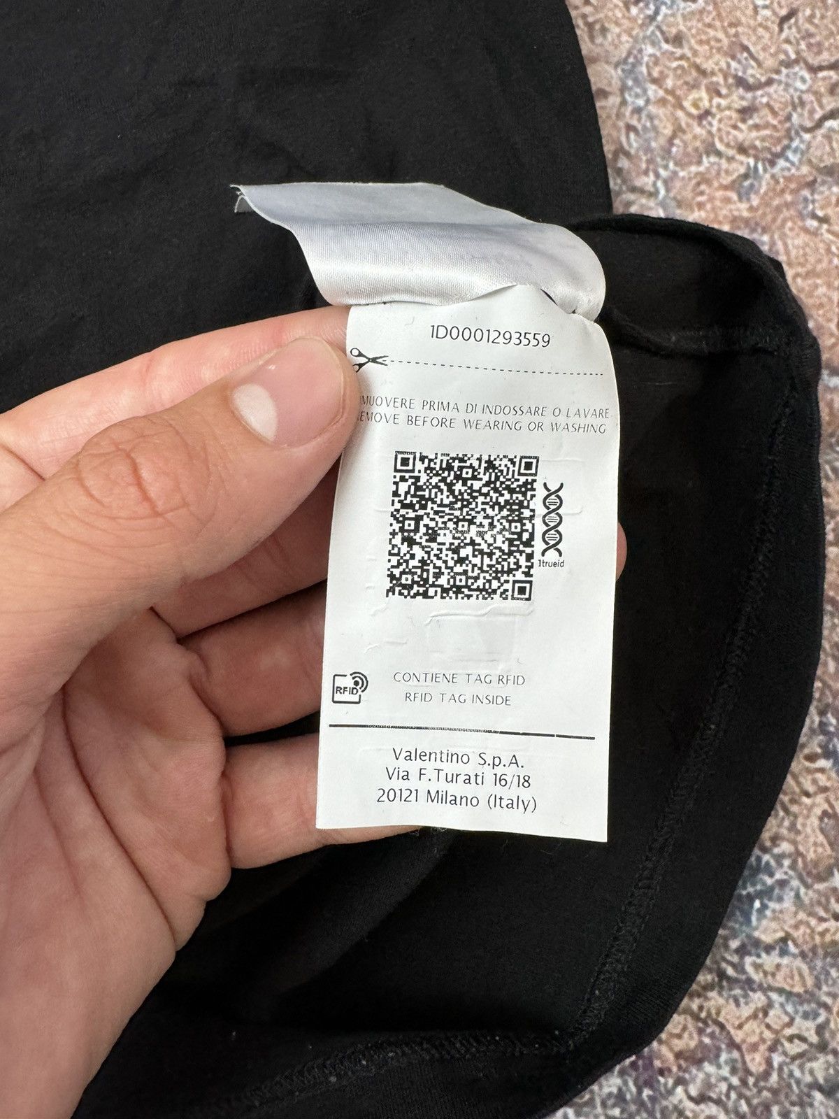 Valentino × Vintage Valentino Logo Tee Size US XL / EU 56 / 4 - 10 Thumbnail