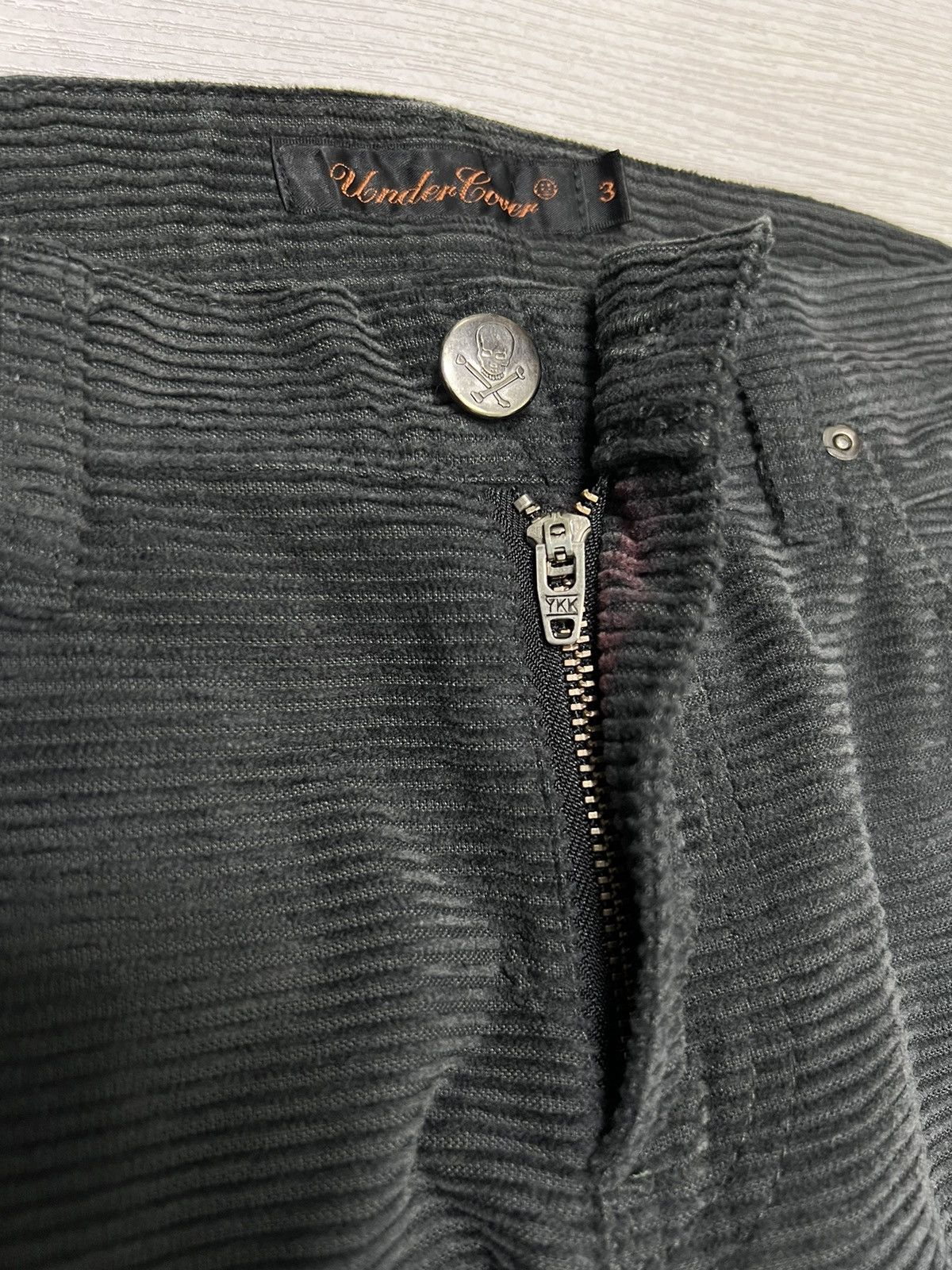 Jun Takahashi Undercover - F/W 05’ - Arts&Crafts Horizontal Corduroy Pants Size US 30 / EU 46 - 4 Thumbnail