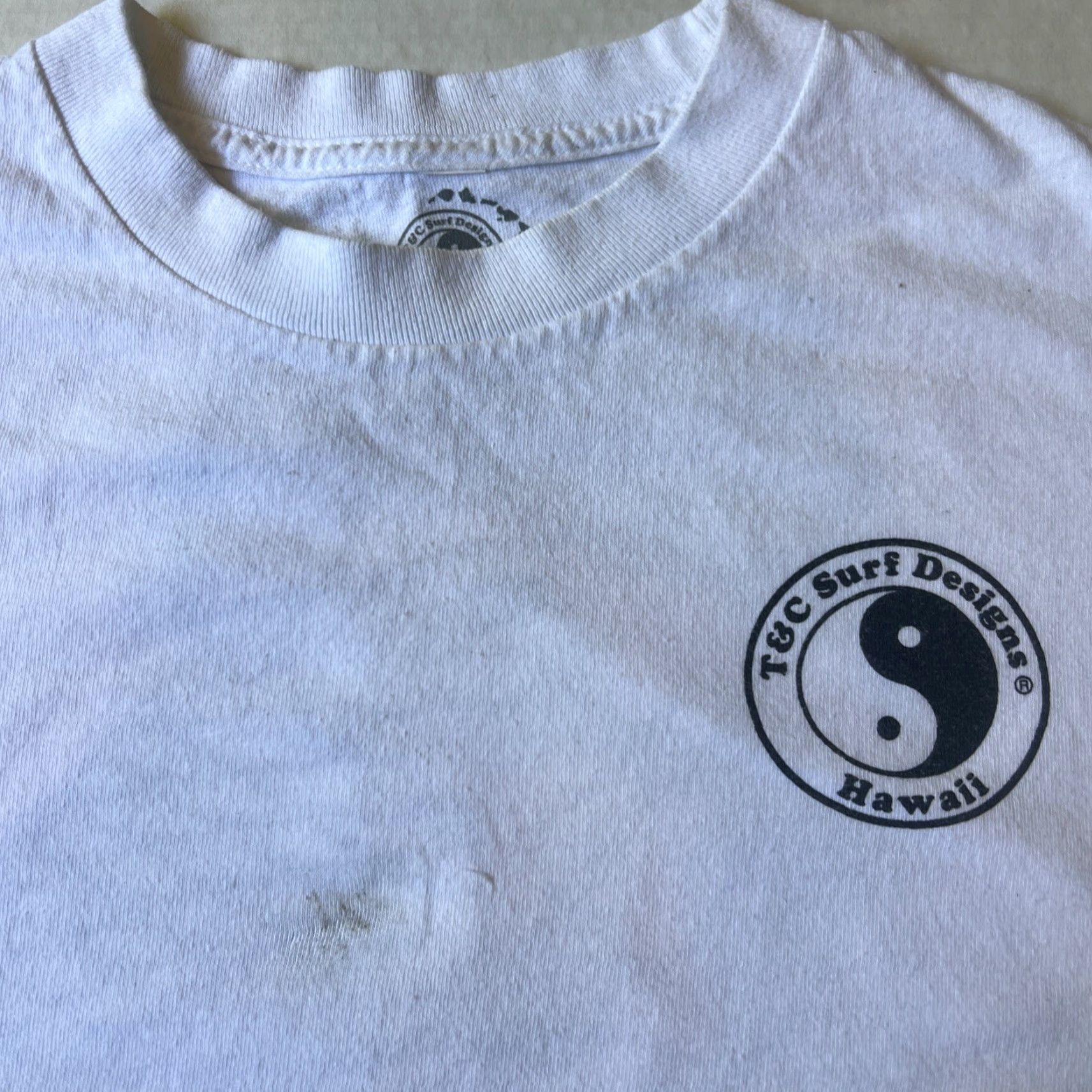 4SDESIGNS T&C Surf Designs North Shore Hawaii Fish Ying Yang Logo Long Sleeve Shirt Medium White Mens Graphic Print Shirt Size US M / EU 48-50 / 2 - 5 Thumbnail