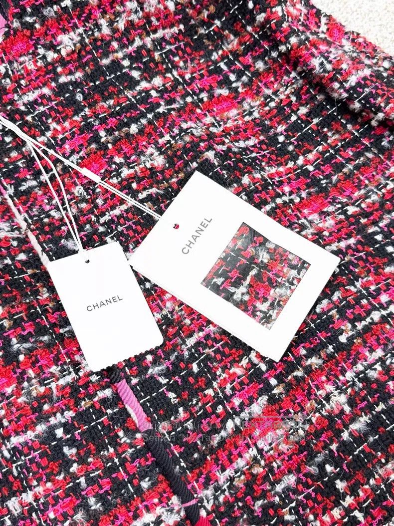 Chanel Chanel Mixed-color red braided cloak jacket Size XS / US 0-2 / IT 36-38 - 4 Thumbnail