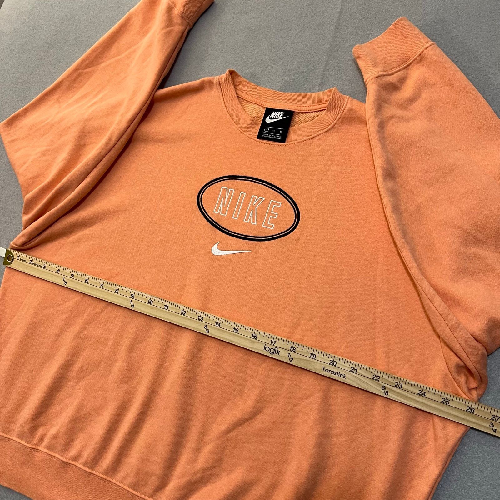 Nike Nike Crewneck Sweatshirt Womens XL Orange Center Logo Swoosh Size XL / US 12-14 / IT 48-50 - 5 Thumbnail