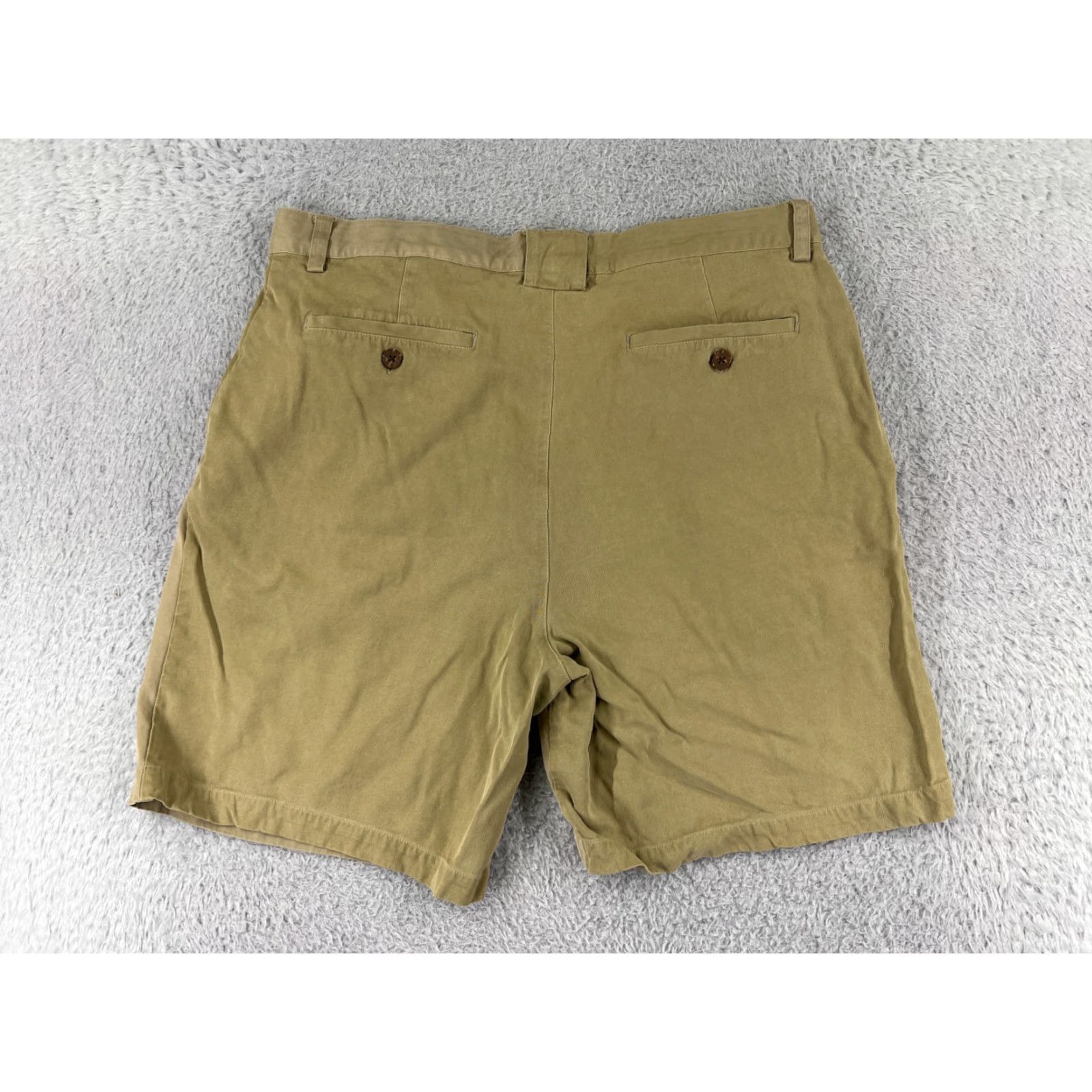 Tommy Bahama Tommy Bahama Shorts Mens 36 Beige Khaiki Pleated Front Bermuda Resort Beach Silk Blend Shirt Adult 36 Beige Aloha Beach Mens Size US 36 / EU 52 - 2 Thumbnail