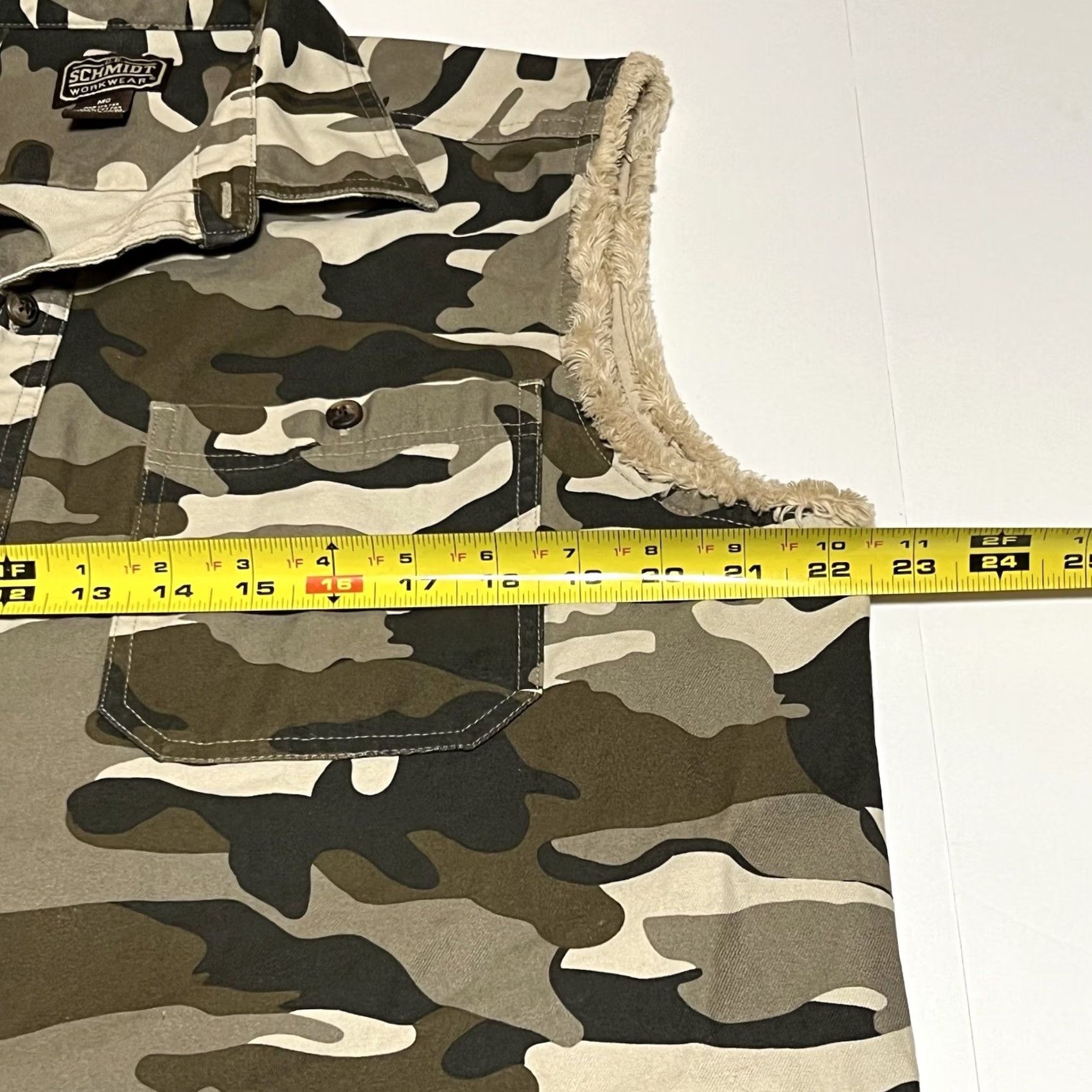 Vintage CE Schmidt Work Wear Camo Shirt Men M Sleeveless Button Pockets Size US M / EU 48-50 / 2 - 6 Thumbnail