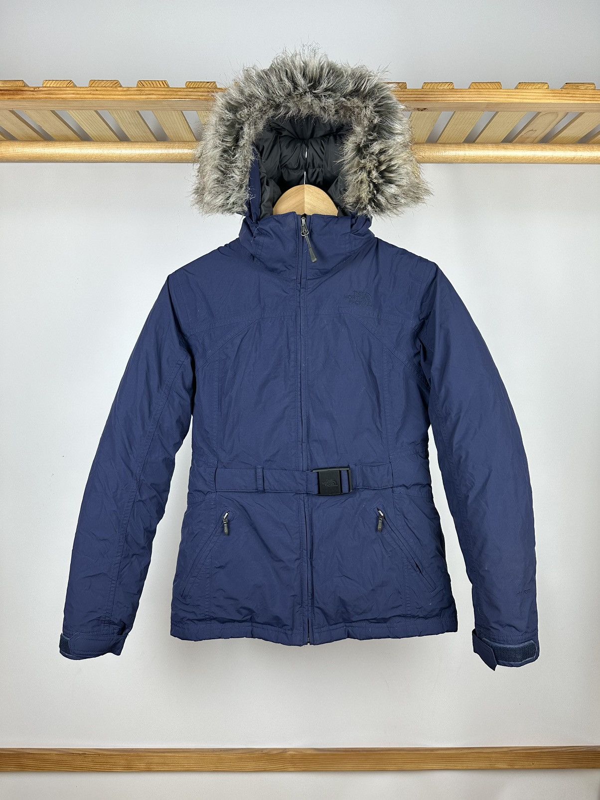 The North Face Vintage The North Face Women Down Puffer Jacket Hyvent Size S / US 4 / IT 40 - 1 Thumbnail