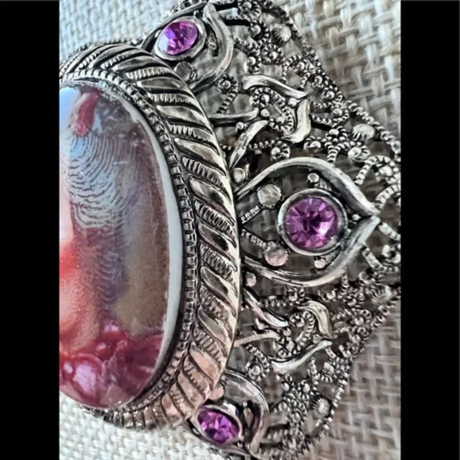 Other Vintage West Germany Victorian Brooch Filigree Hand Painted Size ONE SIZE - 8 Thumbnail