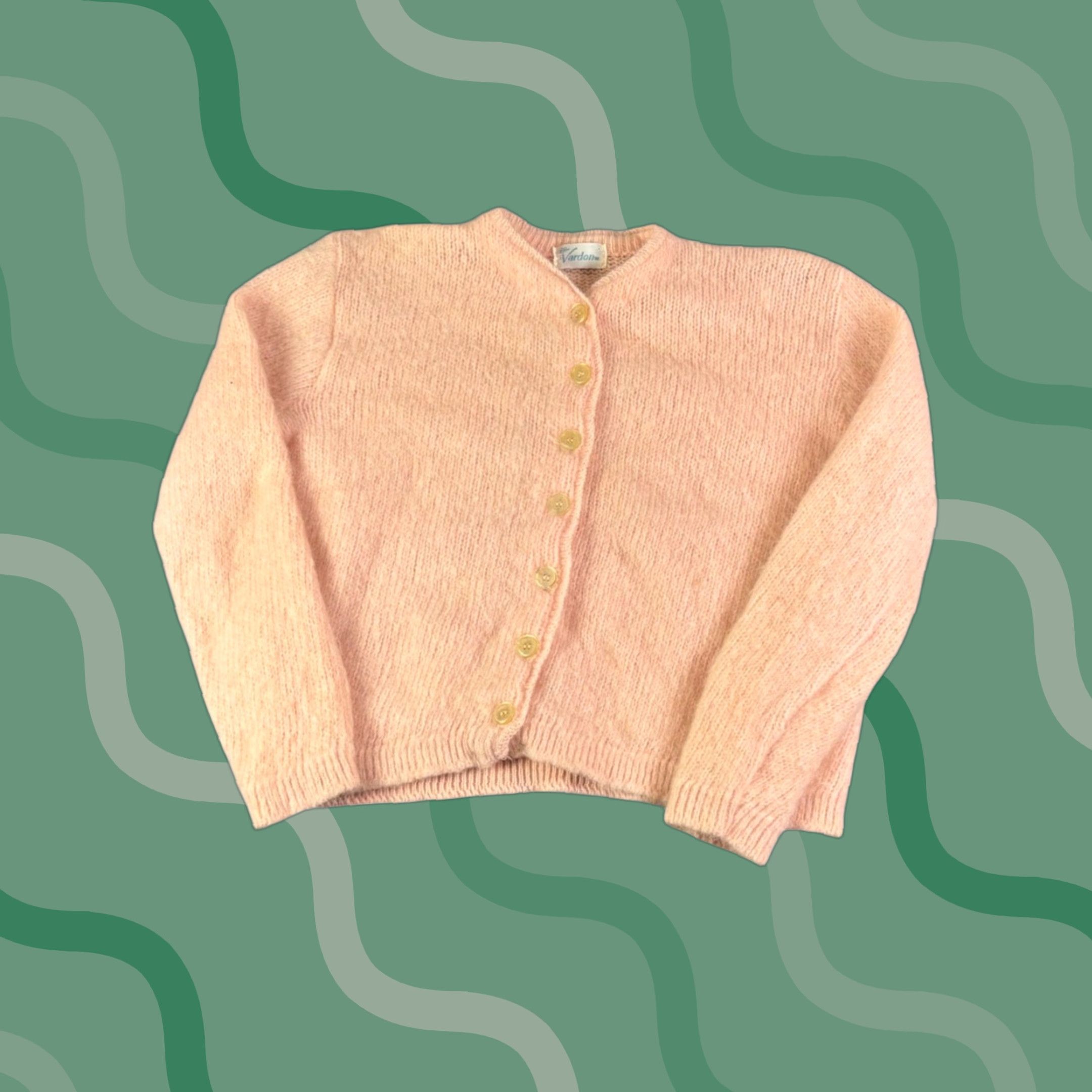 Vintage VINTAGE Vardon Soft Pink Fuzzy Mohair Blend Cardigan Sweater Women's S Pink 90s Button Size S / US 4 / IT 40 - 1 Thumbnail