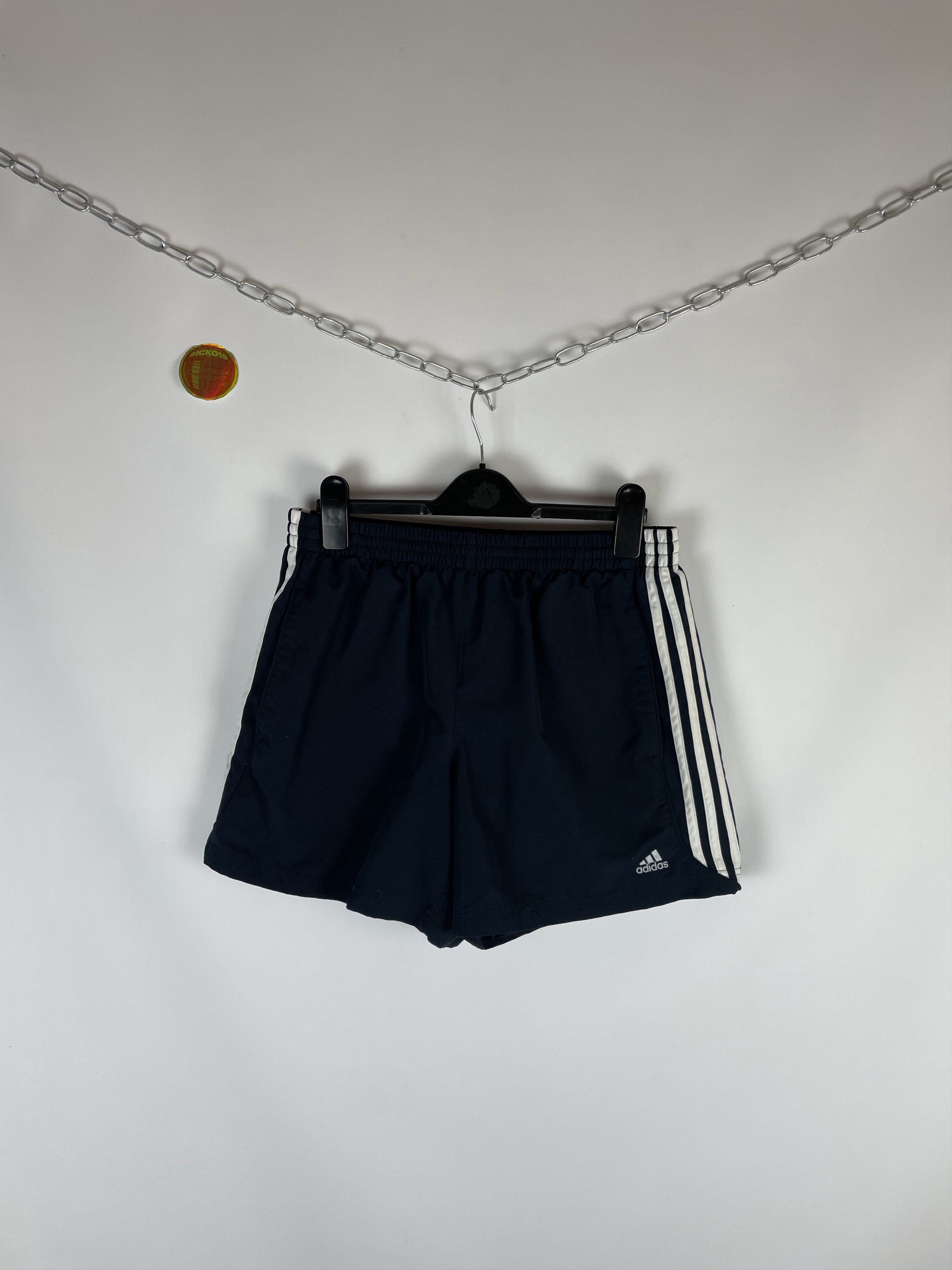 Adidas Vintage Adidas Shorts Y2k Size US 32 / EU 48 - 1 Thumbnail