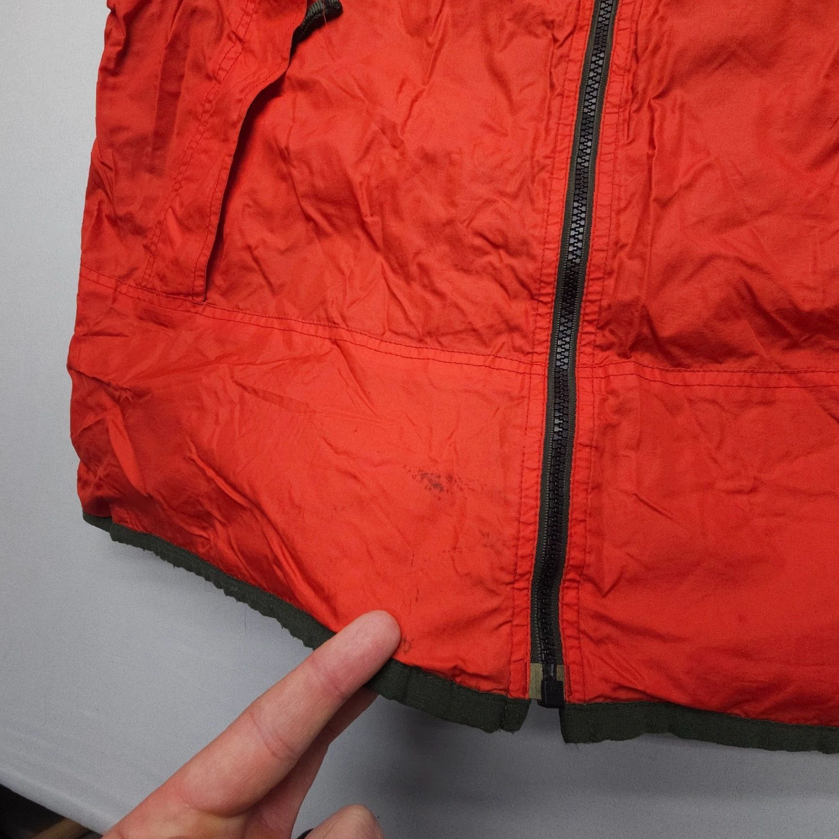 Gap Vtg GAP Thermal Lined WIndbreaker Vest Mens XL Orange 90s Camp Gorpcore Windbreaker Full Zip Lined 2000s Size US XL / EU 56 / 4 - 7 Thumbnail