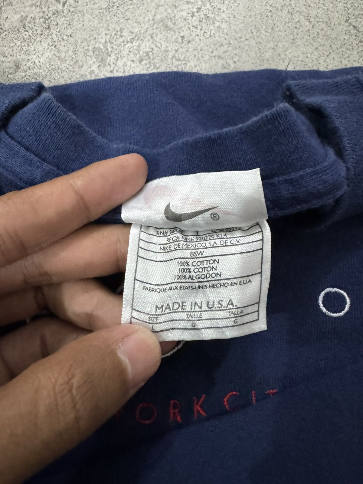 Nike VINTAGE 90’S NIKE TOWN T-SHIRT Size US L / EU 52-54 / 3 - 7 Thumbnail
