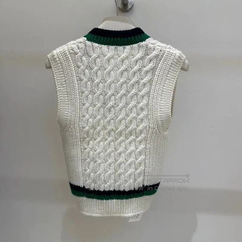 Miu Miu Miu Miu White Cable Knit Sweater Vest . Size S / US 4 / IT 40 - 4 Thumbnail