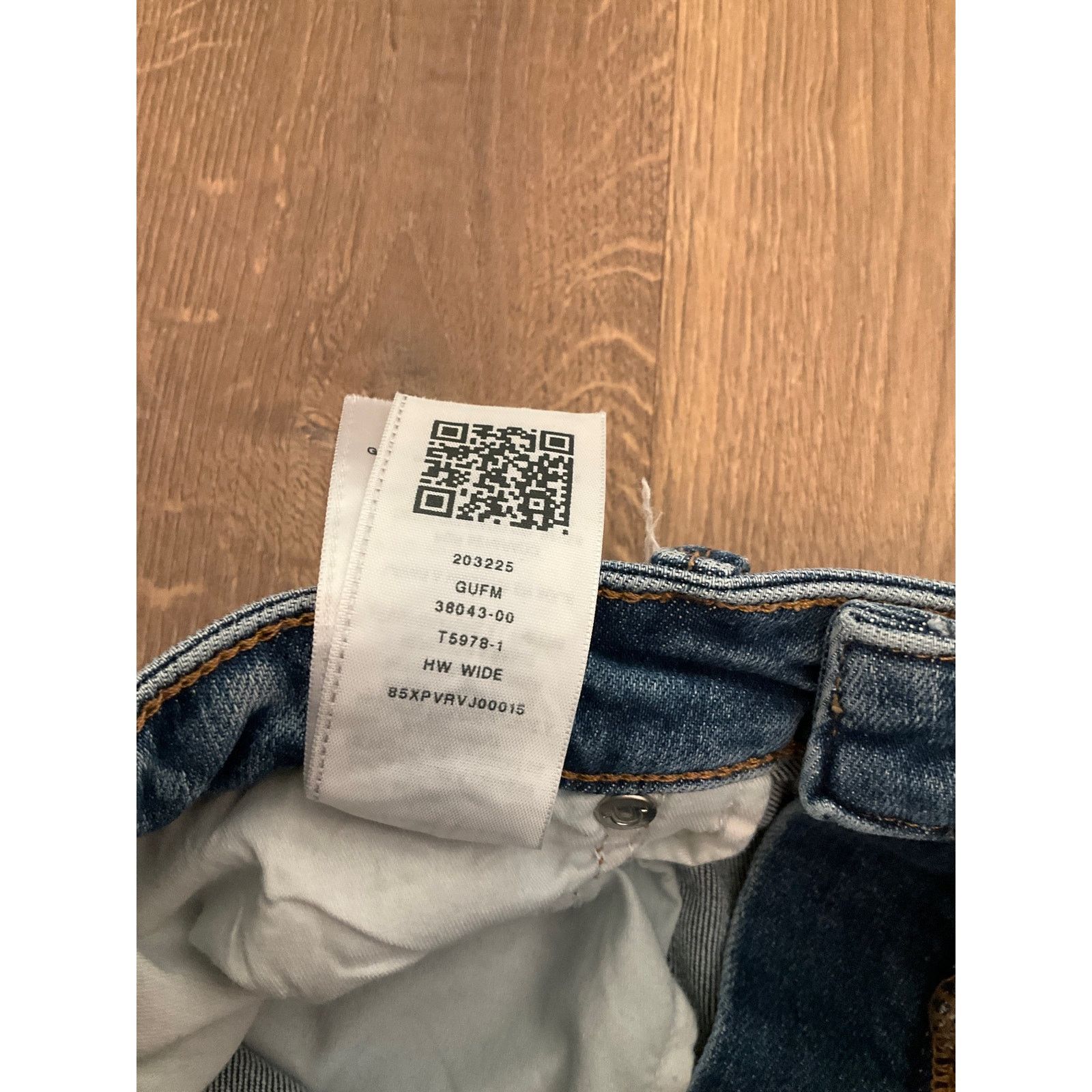 True Religion Women’s True Religion, wide leg jeans, 26 Size 26" / US 2 / IT 38 - 6 Thumbnail
