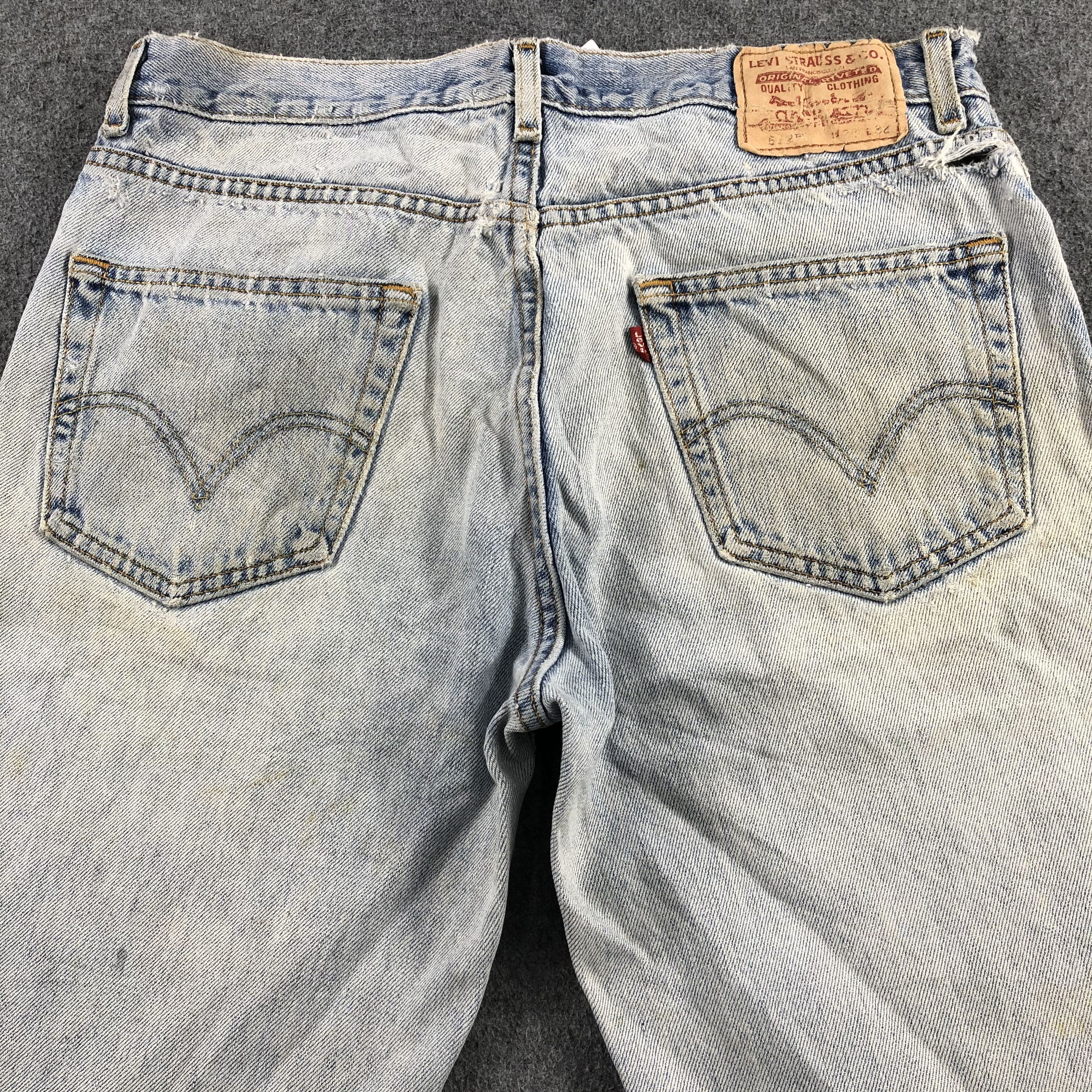 Levi's Vintage Light Wash Levis Jeans-J2131 Size US 35 - 4 Thumbnail