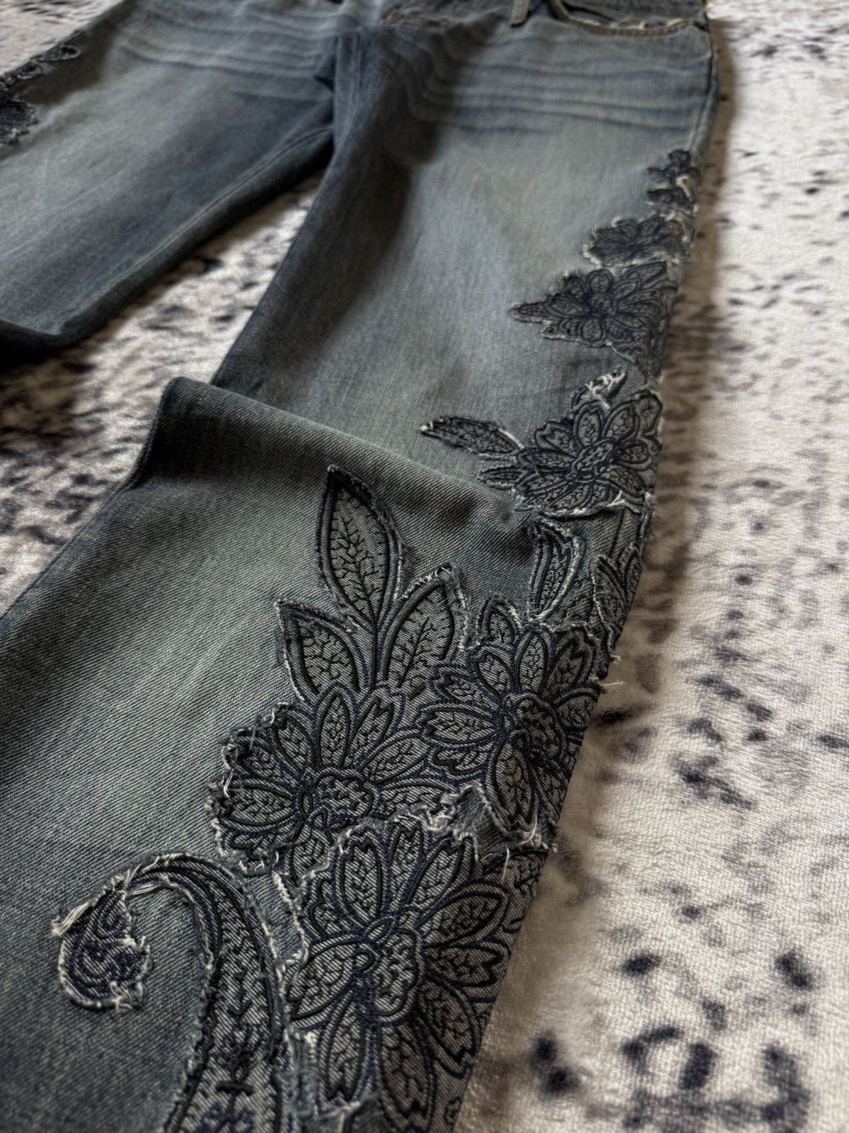 GOSTAR DE FUGA Sportmax Code By Max Mara Ornamental Embroidery Flared Jeans Size US 30 / EU 46 - 9 Thumbnail