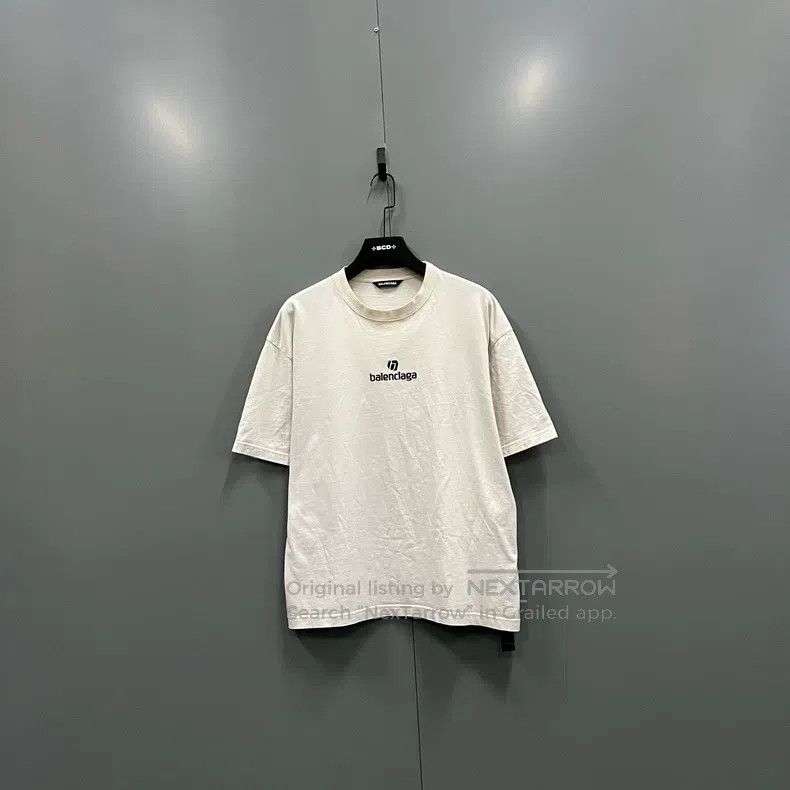 Balenciaga Balenciaga Letter Logo Printed Short Sleeve Size US L / EU 52-54 / 3 - 1 Thumbnail