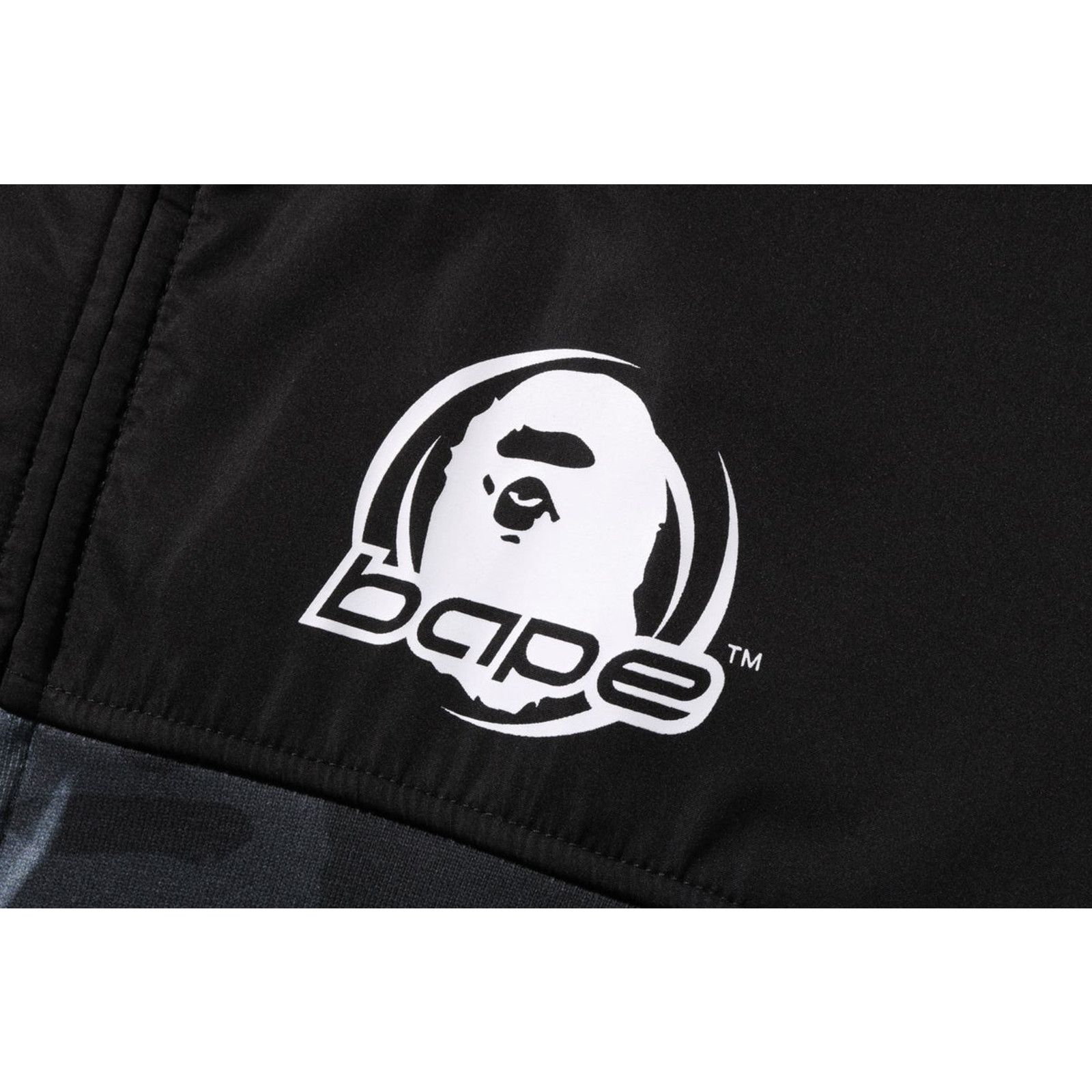 Bape Bape Stroke Camo Black Relaxed Fit FullZip Hoodie Size Large Size US L / EU 52-54 / 3 - 3 Thumbnail