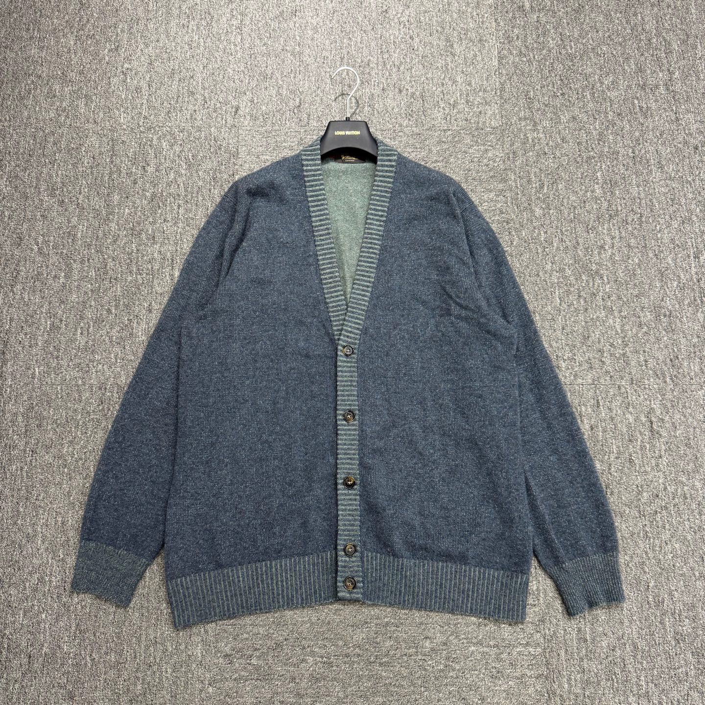 Loro Piana Loro Piana V-neck Cashmere Knit Cardigan 56 99 New Size US XL / EU 56 / 4 - 1 Thumbnail