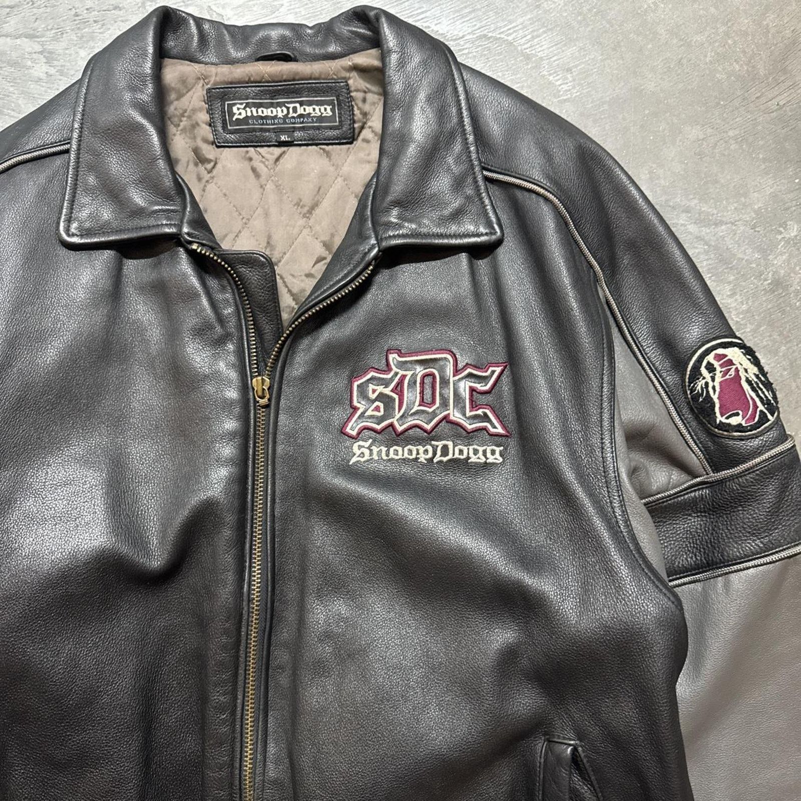 Vintage Vintage Snoop Dogg Clothing Company Rap Leather Jacket Size US XL / EU 56 / 4 - 4 Thumbnail