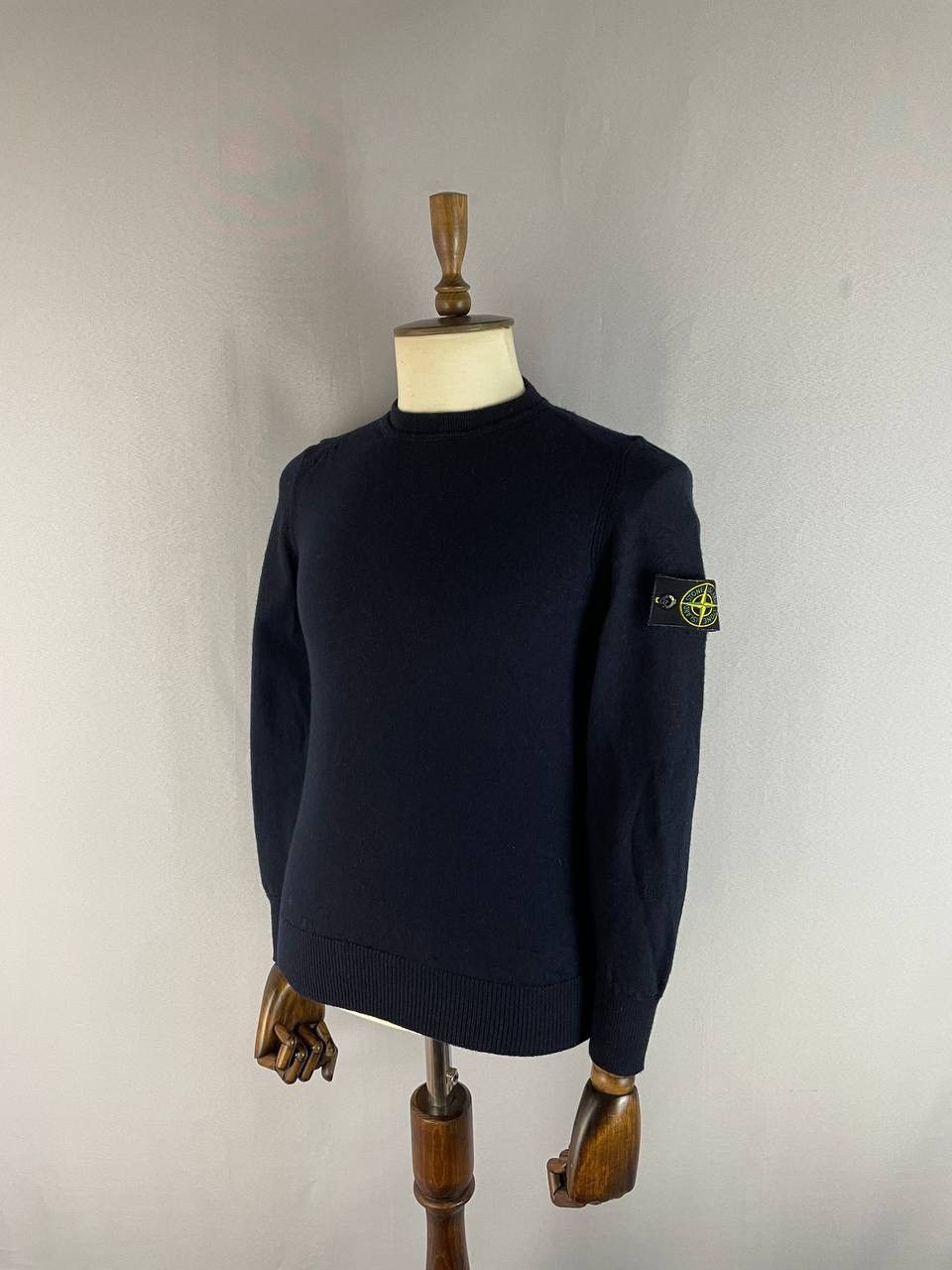 Stone Island Stone Island Sweater Navy Size US L / EU 52-54 / 3 - 1 Thumbnail