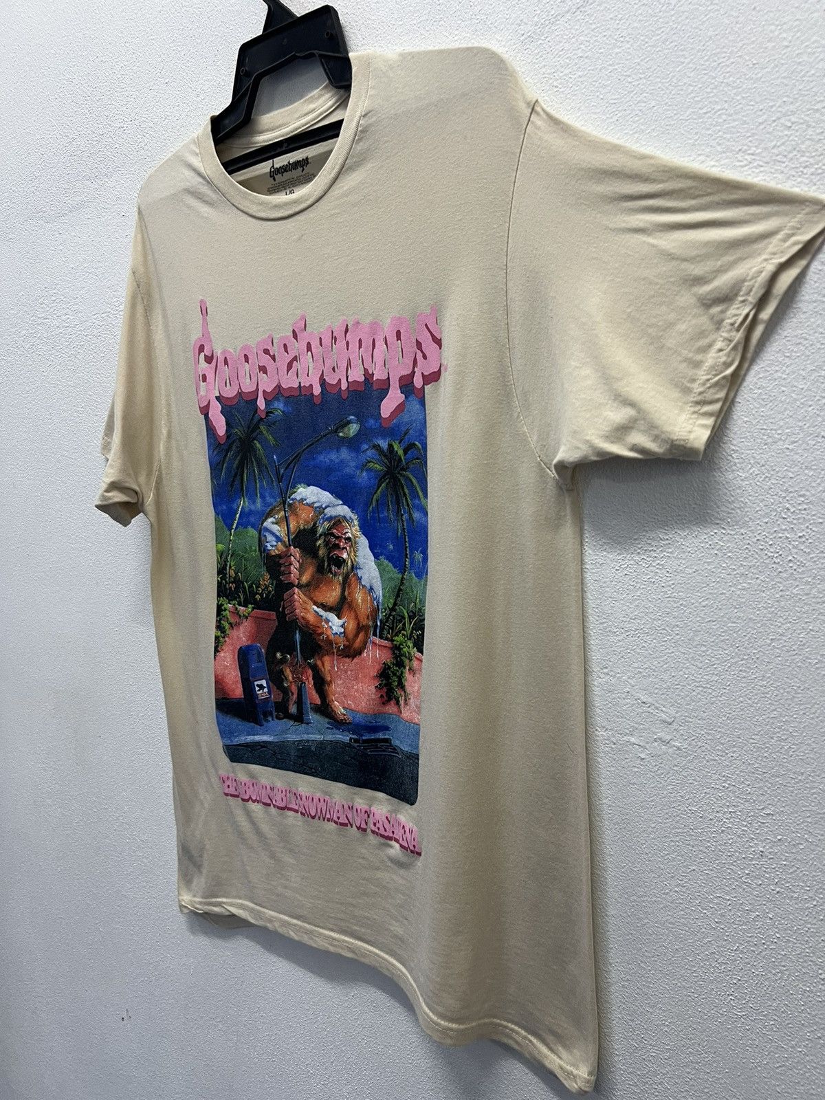 Other GOOSEBUMPS THE ABOMINABLE SNOWMAN OF PASADENA SHIRT Size US L / EU 52-54 / 3 - 4 Thumbnail