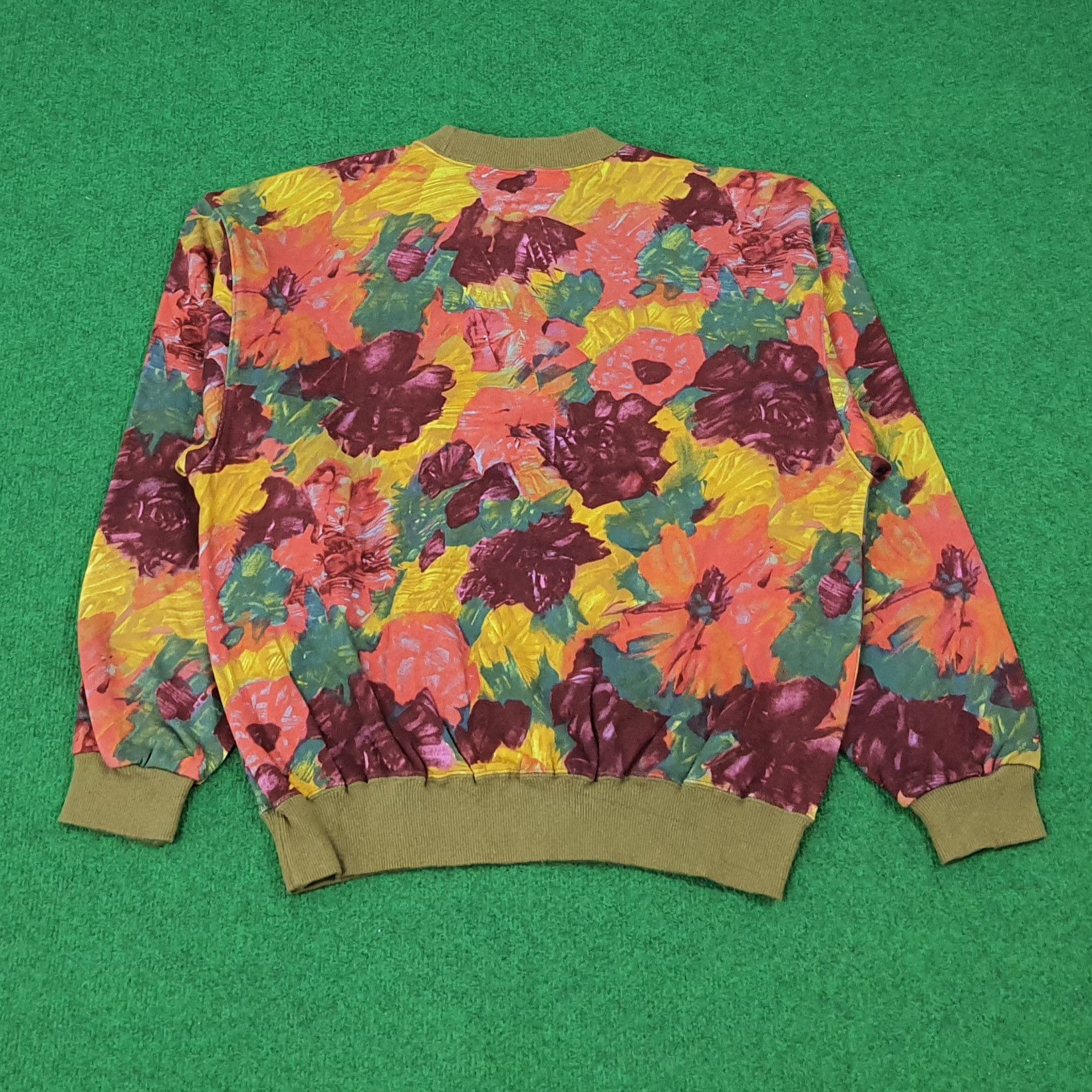 Vintage Vintage Art Flower Over Print Sweatshirt C271N2 Size US M / EU 48-50 / 2 - 2 Thumbnail